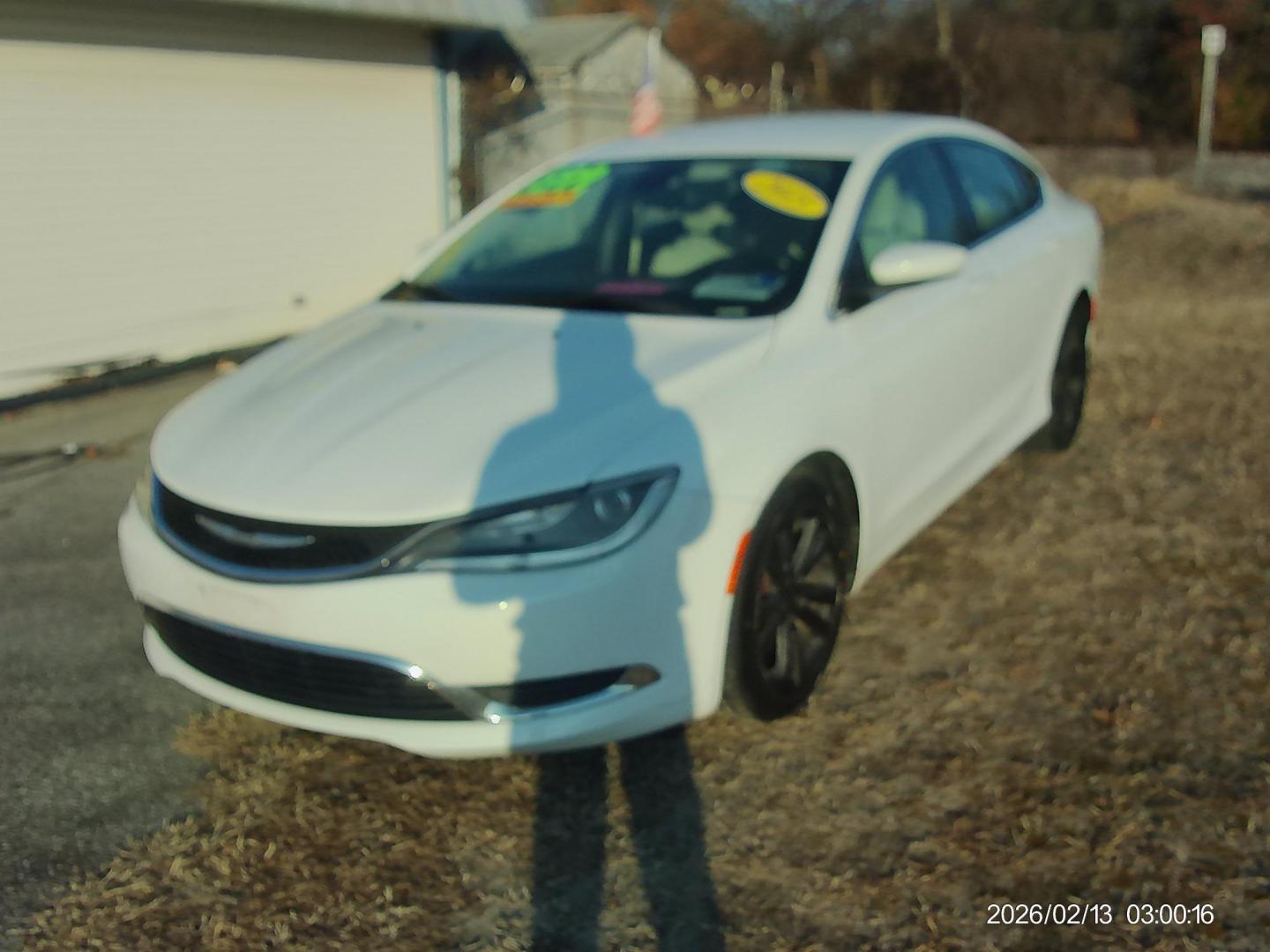 2015 White Chrysler 200 Limited (1C3CCCAB6FN) with an 2.4L L4 DOHC 16V engine, 9-Speed Automatic transmission, located at 2553 Airline Blvd, Portsmouth, VA, 23701, (757) 488-8331, 36.813889, -76.357597 - ***VEHICLE TERMS*** Down Payment: $599 Weekly Payment: $100 APR: 23.9% Repayment Terms: 42 Months *** CALL ELIZABETH SMITH - DIRECTOR OF MARKETING @ 757-488-8331 TO SCHEDULE YOUR APPOINTMENT TODAY AND GET PRE-APPROVED RIGHT OVER THE PHONE*** - Photo#1
