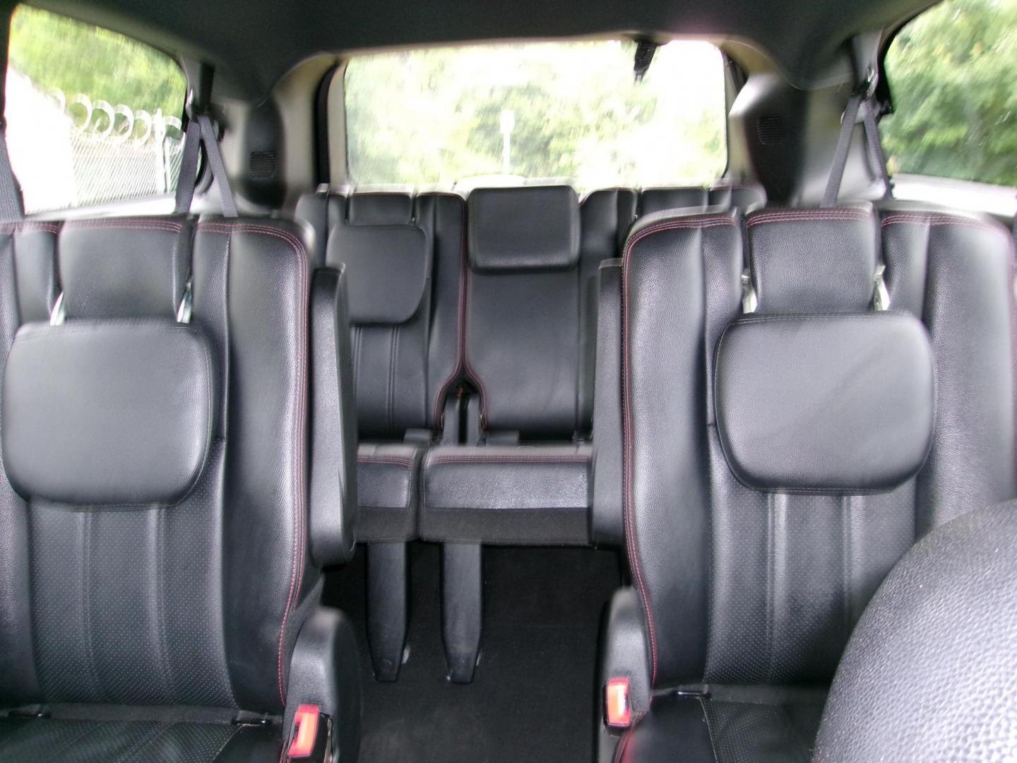 2019 Gray Dodge Grand Caravan GT (2C4RDGEG2KR) with an 3.6L V6 DOHC 24V engine, 6A transmission, located at 2553 Airline Blvd, Portsmouth, VA, 23701, (757) 488-8331, 36.813889, -76.357597 - ***VEHICLE TERMS*** Down Payment: $1499 Weekly Payment: $125 APR: 23.9% Repayment Terms: 42 Months *** CALL ELIZABETH SMITH - DIRECTOR OF MARKETING @ 757-488-8331 TO SCHEDULE YOUR APPOINTMENT TODAY AND GET PRE-APPROVED RIGHT OVER THE PHONE*** - Photo#10