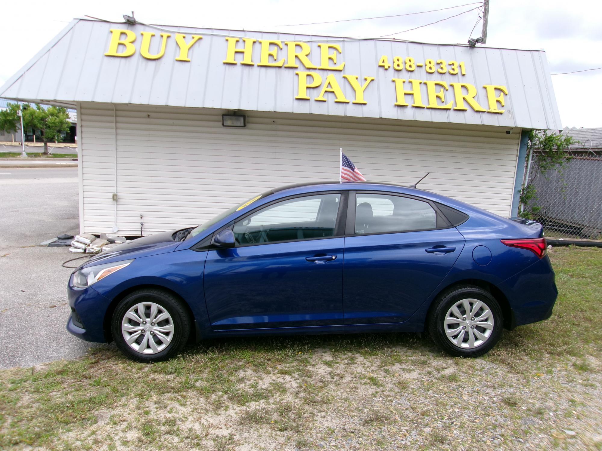 photo of 2020 Hyundai Accent SEL 4-Door 6A