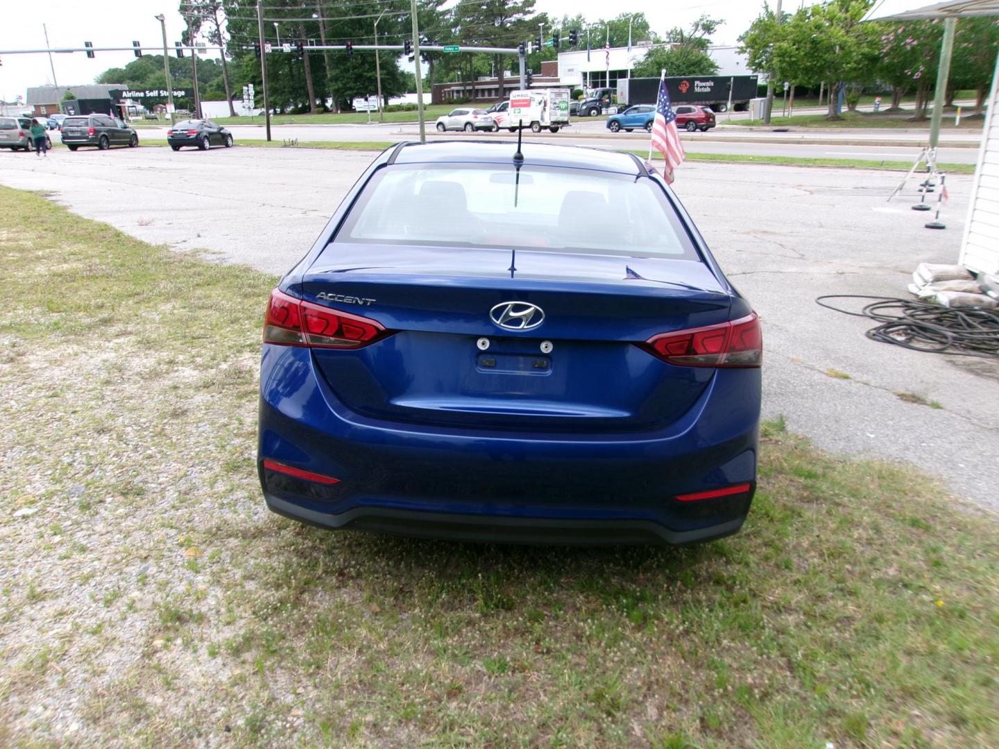 2020 Blue Hyundai Accent SEL 4-Door 6A (3KPC24A66LE) with an 1.6L L4 DOHC 16V engine, 6A transmission, located at 2553 Airline Blvd, Portsmouth, VA, 23701, (757) 488-8331, 36.813889, -76.357597 - ***VEHICLE TERMS*** Down Payment: $999 Weekly Payment: $120 APR: 23.9% Repayment Terms: 42 Months *** CALL ELIZABETH SMITH - DIRECTOR OF MARKETING @ 757-488-8331 TO SCHEDULE YOUR APPOINTMENT TODAY AND GET PRE-APPROVED RIGHT OVER THE PHONE*** - Photo#6