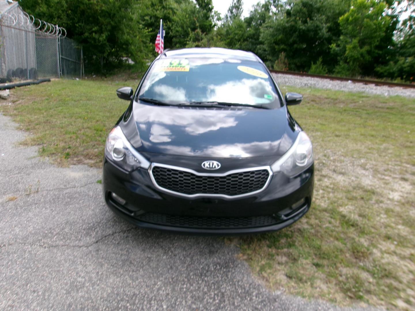 2016 Black Kia Forte 5-Door LX (KNAFK5A84G5) with an 2.0L L4 DOHC 16V engine, 6-Speed Automatic transmission, located at 2553 Airline Blvd, Portsmouth, VA, 23701, (757) 488-8331, 36.813889, -76.357597 - ***VEHICLE TERMS*** Down Payment: $899 Weekly Payment: $110 APR: 23.9% Repayment Terms: 42 Months *** CALL ELIZABETH SMITH - DIRECTOR OF MARKETING @ 757-488-8331 TO SCHEDULE YOUR APPOINTMENT TODAY AND GET PRE-APPROVED RIGHT OVER THE PHONE*** - Photo#2