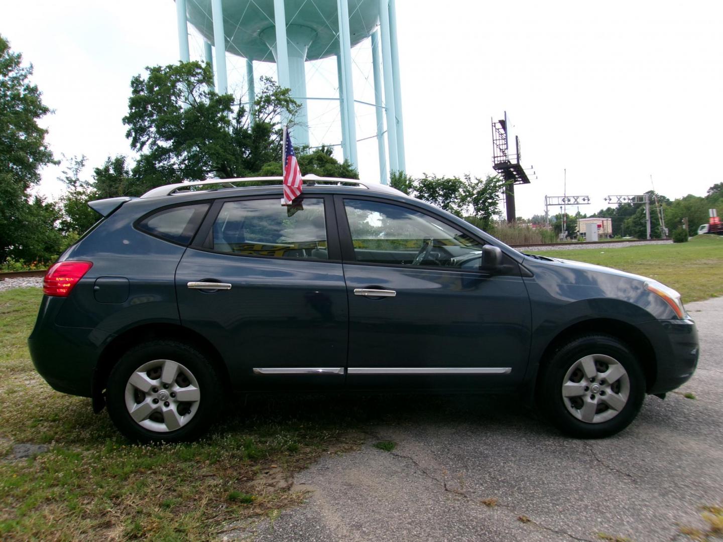 2015 Blue Nissan Rogue Select S AWD (JN8AS5MV6FW) with an 2.5L L4 DOHC 16V engine, Continuously Variable Transmission transmission, located at 2553 Airline Blvd, Portsmouth, VA, 23701, (757) 488-8331, 36.813889, -76.357597 - ***VEHICLE TERMS*** Down Payment: $999 Weekly Payment: $110 APR: 23.9% Repayment Terms: 42 Months *** CALL ELIZABETH SMITH - DIRECTOR OF MARKETING @ 757-488-8331 TO SCHEDULE YOUR APPOINTMENT TODAY AND GET PRE-APPROVED RIGHT OVER THE PHONE*** - Photo#4