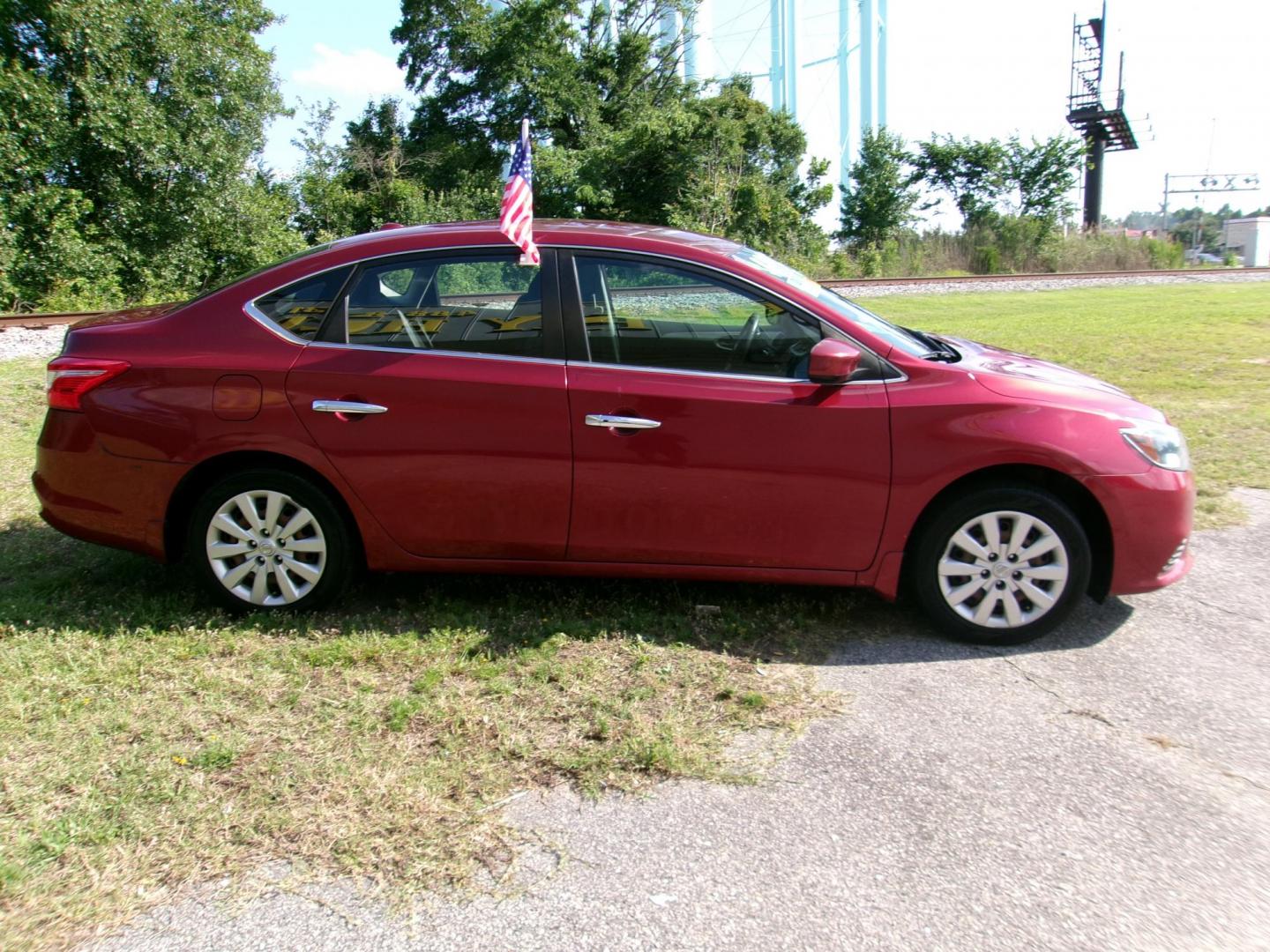 2017 Red Nissan Sentra S 6MT (3N1AB7AP3HL) with an 1.8L L4 SFI DOHC 16V engine, 6M transmission, located at 2553 Airline Blvd, Portsmouth, VA, 23701, (757) 488-8331, 36.813889, -76.357597 - ***VEHICLE TERMS*** Down Payment: $699 Weekly Payment: $110 APR: 23.9% Repayment Terms: 42 Months *** CALL ELIZABETH SMITH - DIRECTOR OF MARKETING @ 757-488-8331 TO SCHEDULE YOUR APPOINTMENT TODAY AND GET PRE-APPROVED RIGHT OVER THE PHONE*** - Photo#4