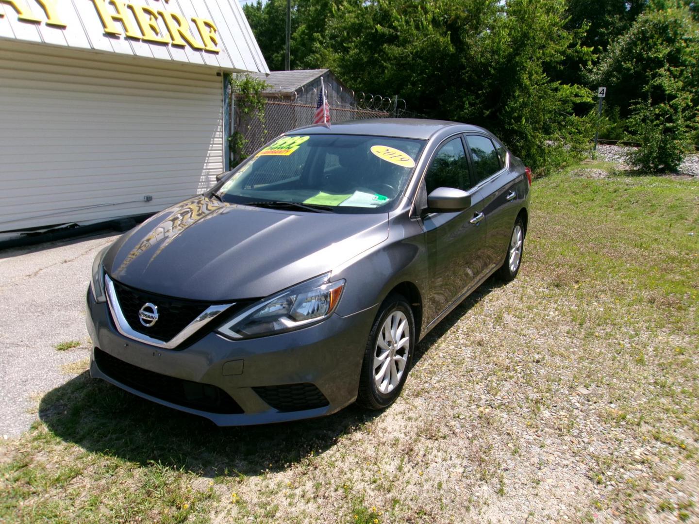 2019 Gray Nissan Sentra S CVT (3N1AB7AP7KY) with an 1.8L L4 SFI DOHC 16V engine, CVT transmission, located at 2553 Airline Blvd, Portsmouth, VA, 23701, (757) 488-8331, 36.813889, -76.357597 - ***VEHICLE TERMS*** Down Payment: $999 Weekly Payment: $115 APR: 23.9% Repayment Terms: 42 Months *** CALL ELIZABETH SMITH - DIRECTOR OF MARKETING @ 757-488-8331 TO SCHEDULE YOUR APPOINTMENT TODAY AND GET PRE-APPROVED RIGHT OVER THE PHONE*** - Photo#1
