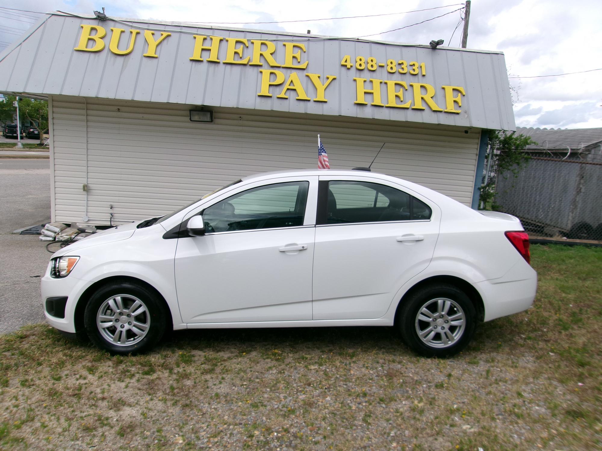 photo of 2016 Chevrolet Sonic LT Auto Sedan