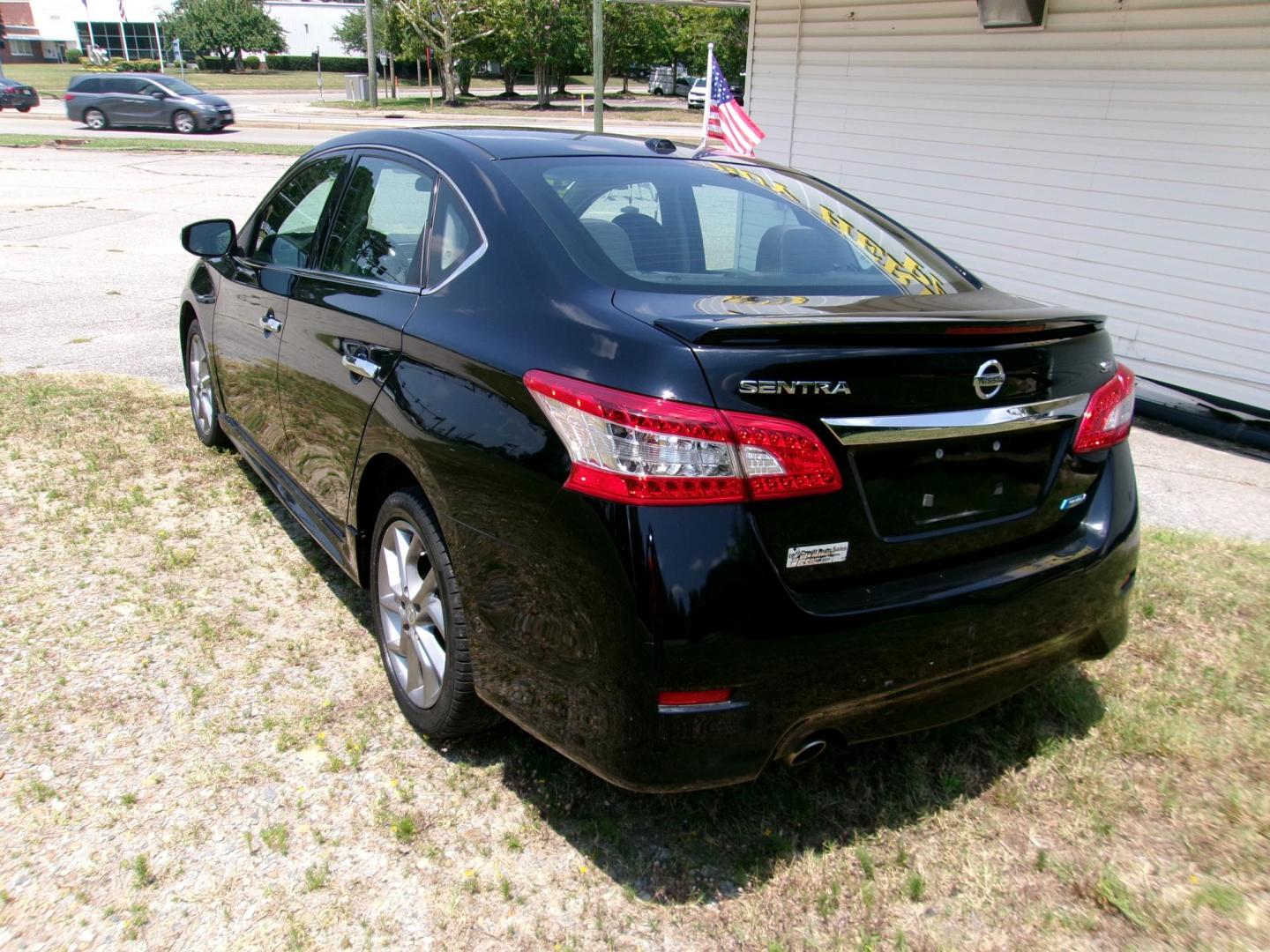 2015 Black Nissan Sentra S 6MT (3N1AB7AP8FY) with an 1.8L L4 SFI DOHC 16V engine, 6-Speed Manual transmission, located at 2553 Airline Blvd, Portsmouth, VA, 23701, (757) 488-8331, 36.813889, -76.357597 - ***VEHICLE TERMS*** Down Payment: $799 Weekly Payment: $110 APR: 23.9% Repayment Terms: 42 Months *** CALL ELIZABETH SMITH - DIRECTOR OF MARKETING @ 757-488-8331 TO SCHEDULE YOUR APPOINTMENT TODAY AND GET PRE-APPROVED RIGHT OVER THE PHONE*** - Photo#7