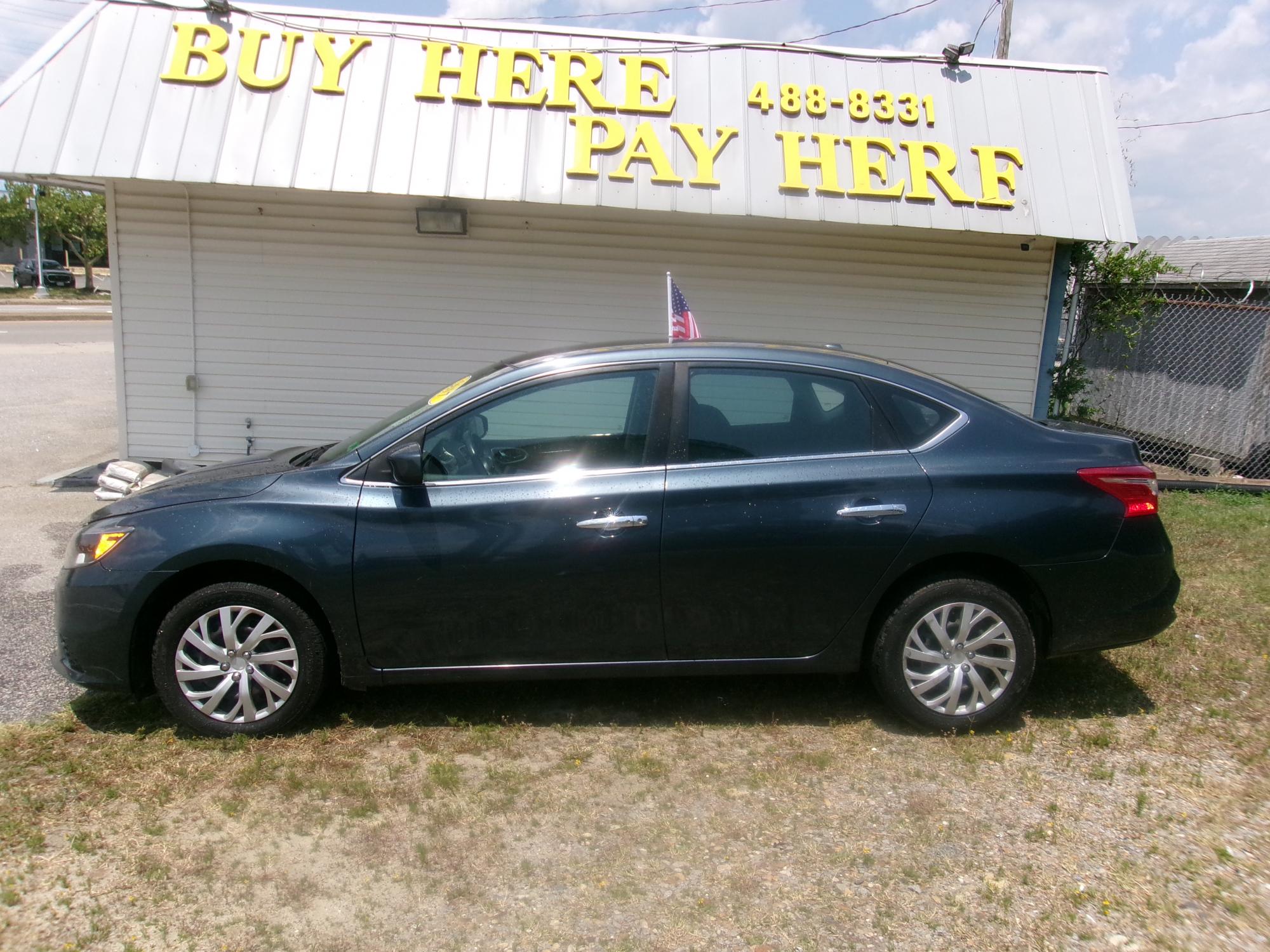 photo of 2017 Nissan Sentra S 6MT