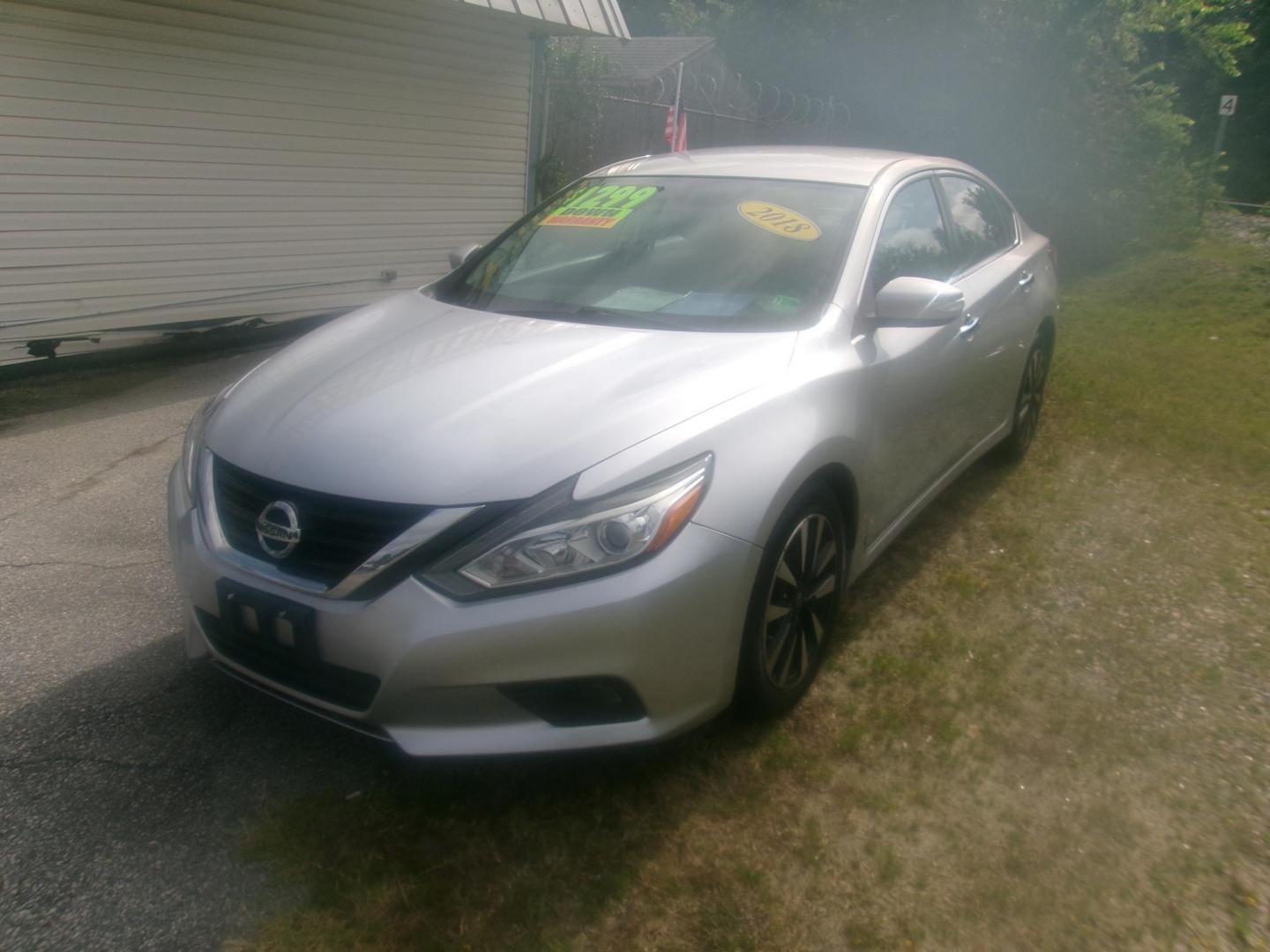 2018 Silver Nissan Altima 2.5 (1N4AL3AP8JC) with an 2.5L L4 DOHC 16V engine, CVT transmission, located at 2553 Airline Blvd, Portsmouth, VA, 23701, (757) 488-8331, 36.813889, -76.357597 - ***VEHICLE TERMS*** Down Payment: $1299 Weekly Payment: $120 APR: 23.9% Repayment Terms: 42 Months *** CALL ELIZABETH SMITH - DIRECTOR OF MARKETING @ 757-488-8331 TO SCHEDULE YOUR APPOINTMENT TODAY AND GET PRE-APPROVED RIGHT OVER THE PHONE*** - Photo#1