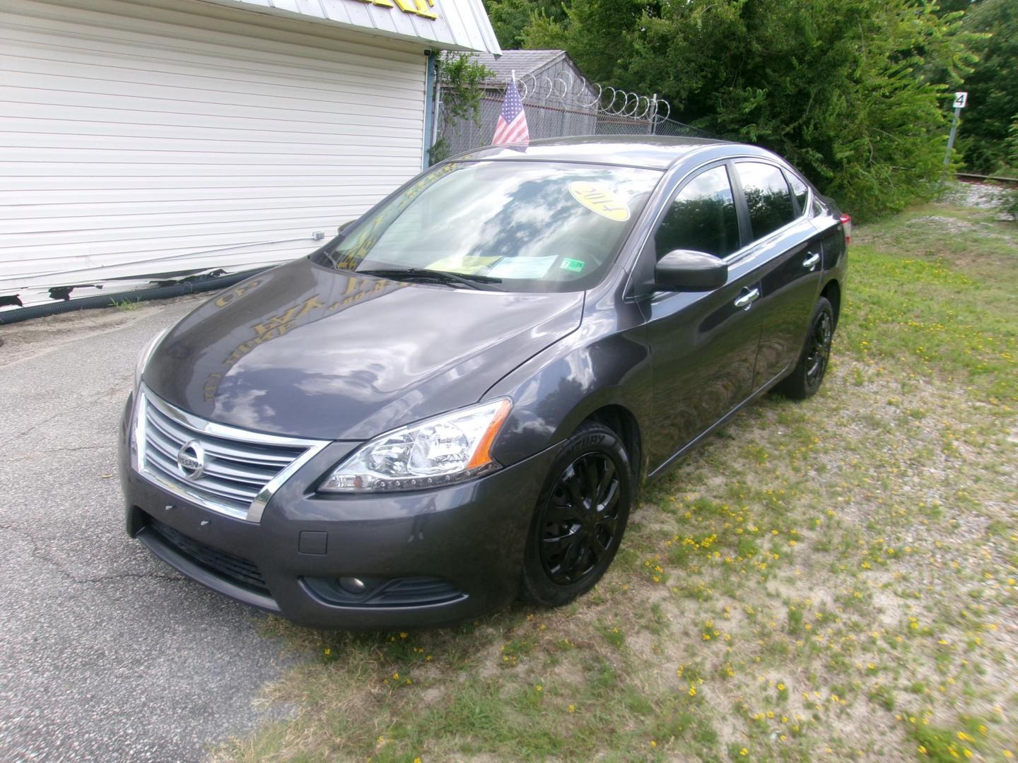 2014 Gray Nissan Sentra S 6MT (3N1AB7AP2EY) with an 1.8L L4 SFI DOHC 16V engine, 6-Speed Manual transmission, located at 2553 Airline Blvd, Portsmouth, VA, 23701, (757) 488-8331, 36.813889, -76.357597 - Photo#1