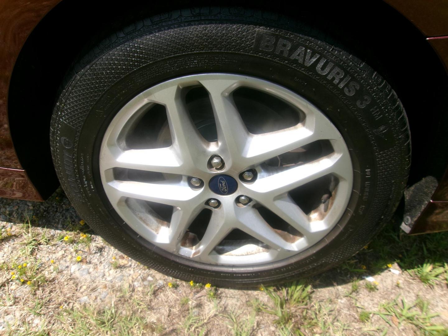 2016 Red Ford Fusion SE (3FA6P0H77GR) with an 2.5L L4 DOHC 16V engine, 6-Speed Automatic transmission, located at 2553 Airline Blvd, Portsmouth, VA, 23701, (757) 488-8331, 36.813889, -76.357597 - ***VEHICLE TERMS*** Down Payment: $899 Weekly Payment: $115 APR: 23.9% Repayment Terms: 42 Months *** CALL ELIZABETH SMITH - DIRECTOR OF MARKETING @ 757-488-8331 TO SCHEDULE YOUR APPOINTMENT TODAY AND GET PRE-APPROVED RIGHT OVER THE PHONE*** - Photo#8