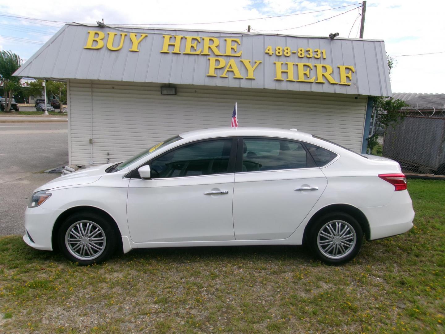 2017 White Nissan Sentra S 6MT (3N1AB7AP6HY) with an 1.8L L4 SFI DOHC 16V engine, 6M transmission, located at 2553 Airline Blvd, Portsmouth, VA, 23701, (757) 488-8331, 36.813889, -76.357597 - Photo#0