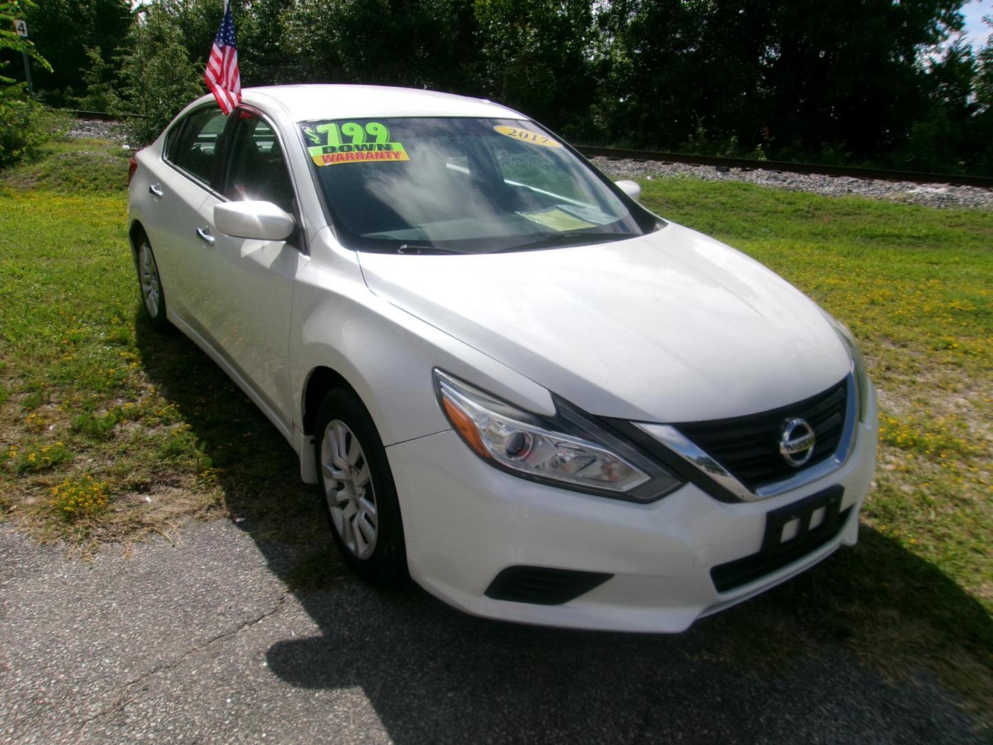 2017 White Nissan Altima 2.5 S (1N4AL3AP1HC) with an 2.5L L4 DOHC 16V engine, CVT transmission, located at 2553 Airline Blvd, Portsmouth, VA, 23701, (757) 488-8331, 36.813889, -76.357597 - ***VEHICLE TERMS*** Down Payment: $799 Weekly Payment: $115 APR: 23.9% Repayment Terms: 42 Months *** CALL ELIZABETH SMITH - DIRECTOR OF MARKETING @ 757-488-8331 TO SCHEDULE YOUR APPOINTMENT TODAY AND GET PRE-APPROVED RIGHT OVER THE PHONE*** - Photo#3