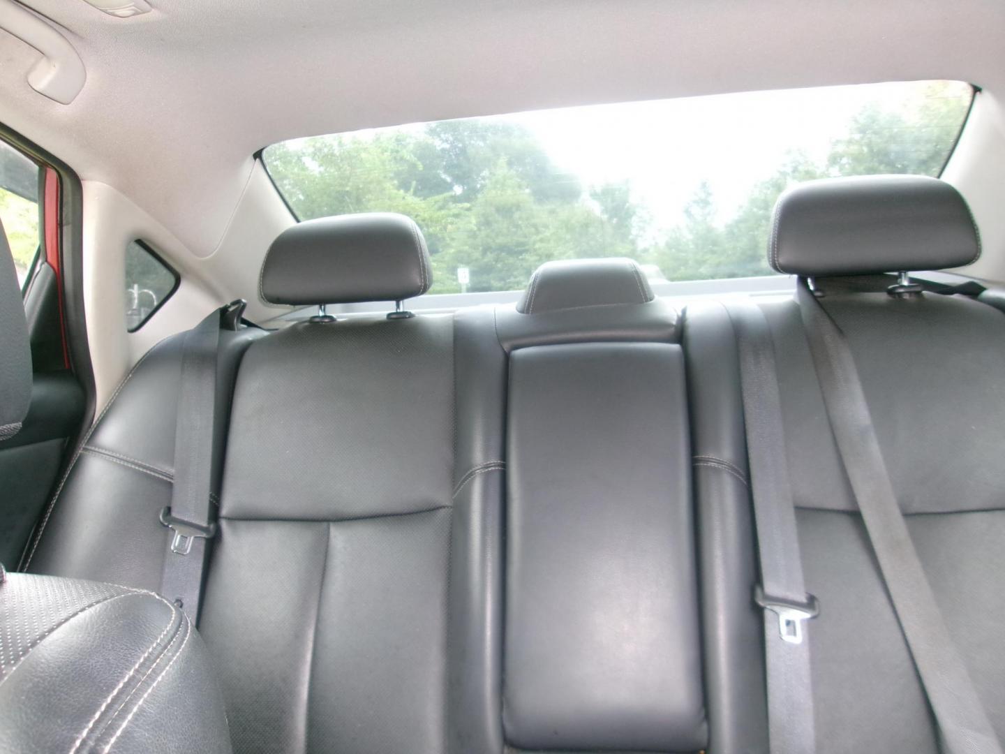 2016 Red Nissan Altima 2.5 SL (1N4AL3AP1GC) with an 2.5L L4 DOHC 16V engine, CVT transmission, located at 2553 Airline Blvd, Portsmouth, VA, 23701, (757) 488-8331, 36.813889, -76.357597 - ***VEHICLE TERMS*** Down Payment: $899 Weekly Payment: $110 APR: 23.9% Repayment Terms: 42 Months *** CALL ELIZABETH SMITH - DIRECTOR OF MARKETING @ 757-488-8331 TO SCHEDULE YOUR APPOINTMENT TODAY AND GET PRE-APPROVED RIGHT OVER THE PHONE*** - Photo#10