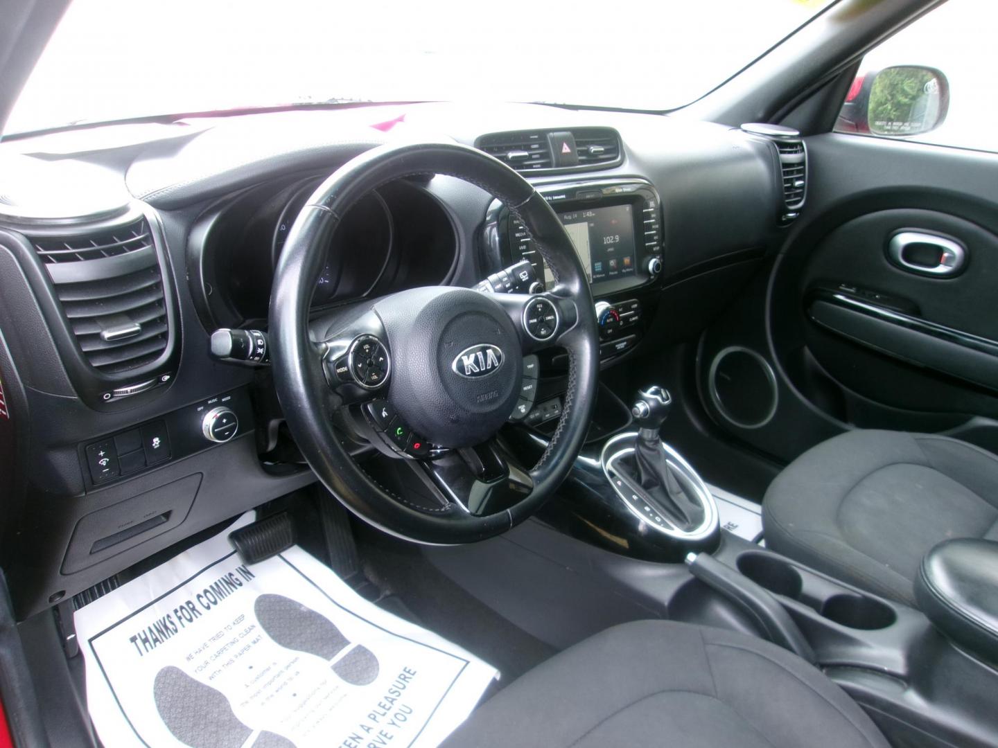 2015 Red Kia Soul ! (KNDJX3A52F7) with an 2.0L L4 DOHC 16V engine, 6-Speed Automatic transmission, located at 2553 Airline Blvd, Portsmouth, VA, 23701, (757) 488-8331, 36.813889, -76.357597 - ***VEHICLE TERMS*** Down Payment: $499 Weekly Payment: $105 APR: 23.9% Repayment Terms: 42 Months *** CALL ELIZABETH SMITH - DIRECTOR OF MARKETING @ 757-488-8331 TO SCHEDULE YOUR APPOINTMENT TODAY AND GET PRE-APPROVED RIGHT OVER THE PHONE*** - Photo#9