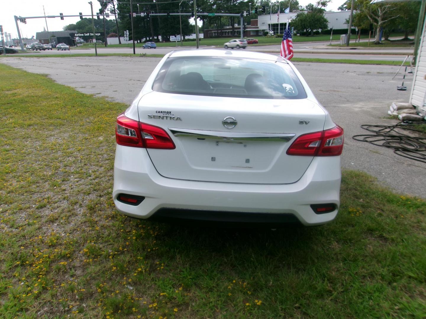 2016 White Nissan Sentra FE+ S (3N1AB7AP3GY) with an 1.8L L4 SFI DOHC 16V engine, CVT transmission, located at 2553 Airline Blvd, Portsmouth, VA, 23701, (757) 488-8331, 36.813889, -76.357597 - ***VEHICLE TERMS*** Down Payment: $799 Weekly Payment: $110 APR: 23.9% Repayment Terms: 42 Months *** CALL ELIZABETH SMITH - DIRECTOR OF MARKETING @ 757-488-8331 TO SCHEDULE YOUR APPOINTMENT TODAY AND GET PRE-APPROVED RIGHT OVER THE PHONE*** - Photo#6