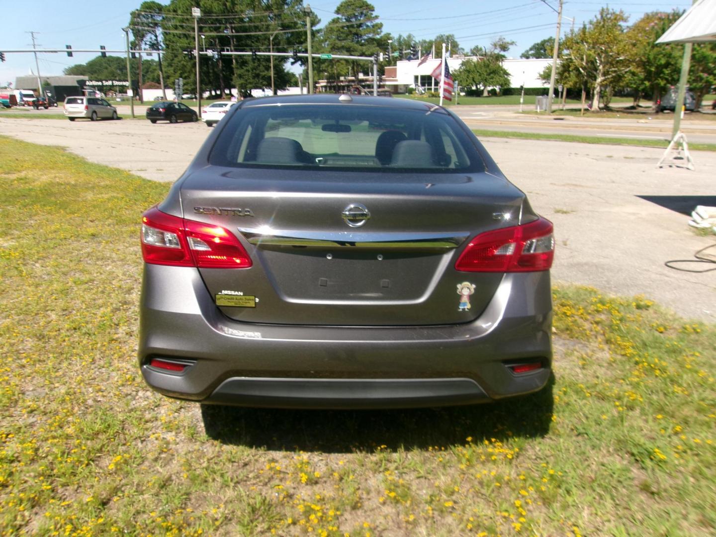 2016 Gray Nissan Sentra FE+ S (3N1AB7AP6GY) with an 1.8L L4 SFI DOHC 16V engine, CVT transmission, located at 2553 Airline Blvd, Portsmouth, VA, 23701, (757) 488-8331, 36.813889, -76.357597 - Photo#6