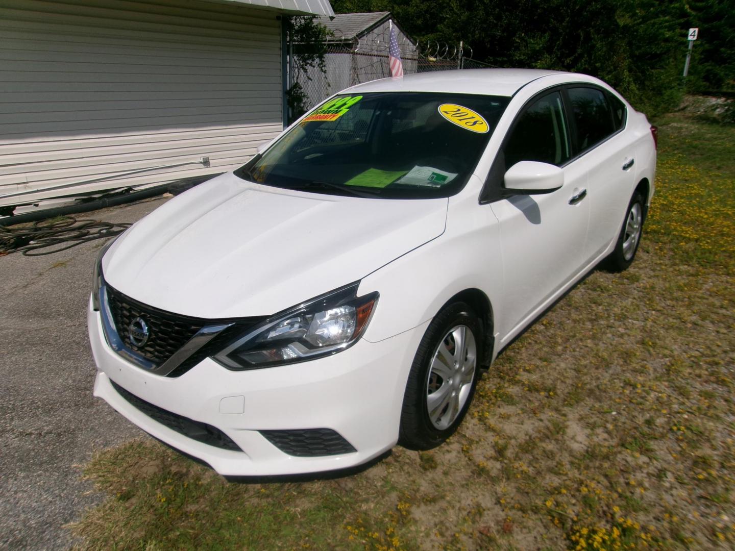 2018 White Nissan Sentra S CVT (3N1AB7AP1JY) with an 1.8L L4 SFI DOHC 16V engine, CVT transmission, located at 2553 Airline Blvd, Portsmouth, VA, 23701, (757) 488-8331, 36.813889, -76.357597 - ***VEHICLE TERMS*** Down Payment: $499 Weekly Payment: $110 APR: 23.9% Repayment Terms: 42 Months *** CALL ELIZABETH SMITH - DIRECTOR OF MARKETING @ 757-488-8331 TO SCHEDULE YOUR APPOINTMENT TODAY AND GET PRE-APPROVED RIGHT OVER THE PHONE*** - Photo#1