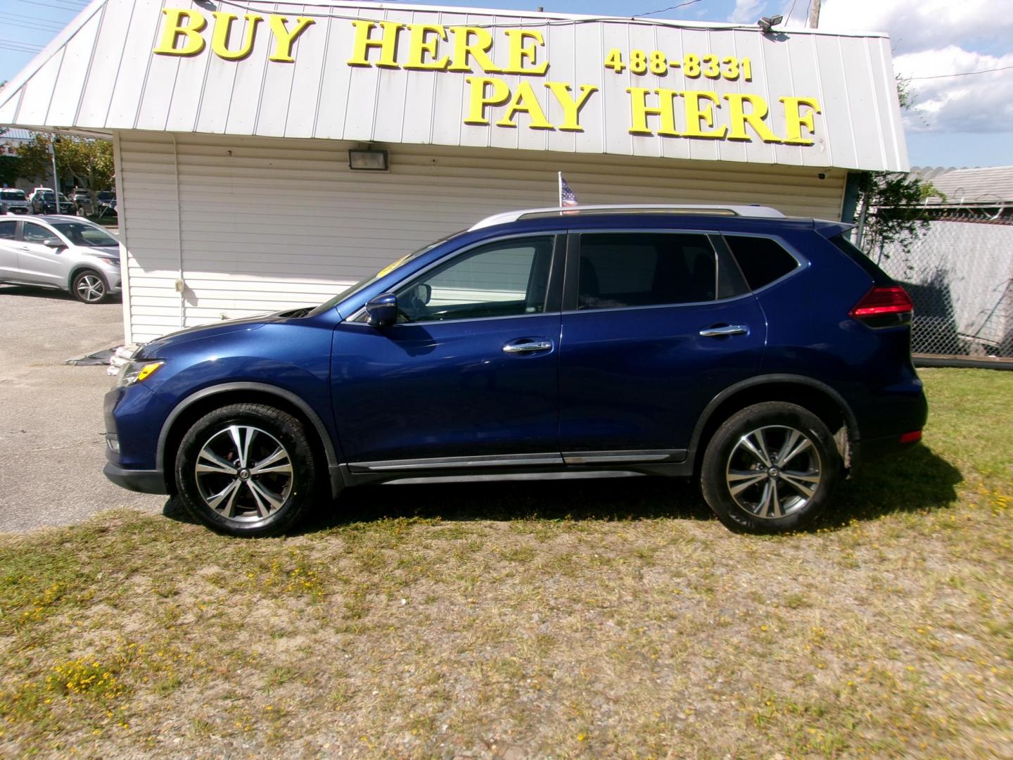 2017 Blue Nissan Rogue SL AWD (JN8AT2MV3HW) with an 2.5L L4 DOHC 16V engine, CVT transmission, located at 2553 Airline Blvd, Portsmouth, VA, 23701, (757) 488-8331, 36.813889, -76.357597 - ***VEHICLE TERMS*** Down Payment: $999 Weekly Payment: $120 APR: 23.9% Repayment Terms: 42 Months *** CALL ELIZABETH SMITH - DIRECTOR OF MARKETING @ 757-488-8331 TO SCHEDULE YOUR APPOINTMENT TODAY AND GET PRE-APPROVED RIGHT OVER THE PHONE*** - Photo#0