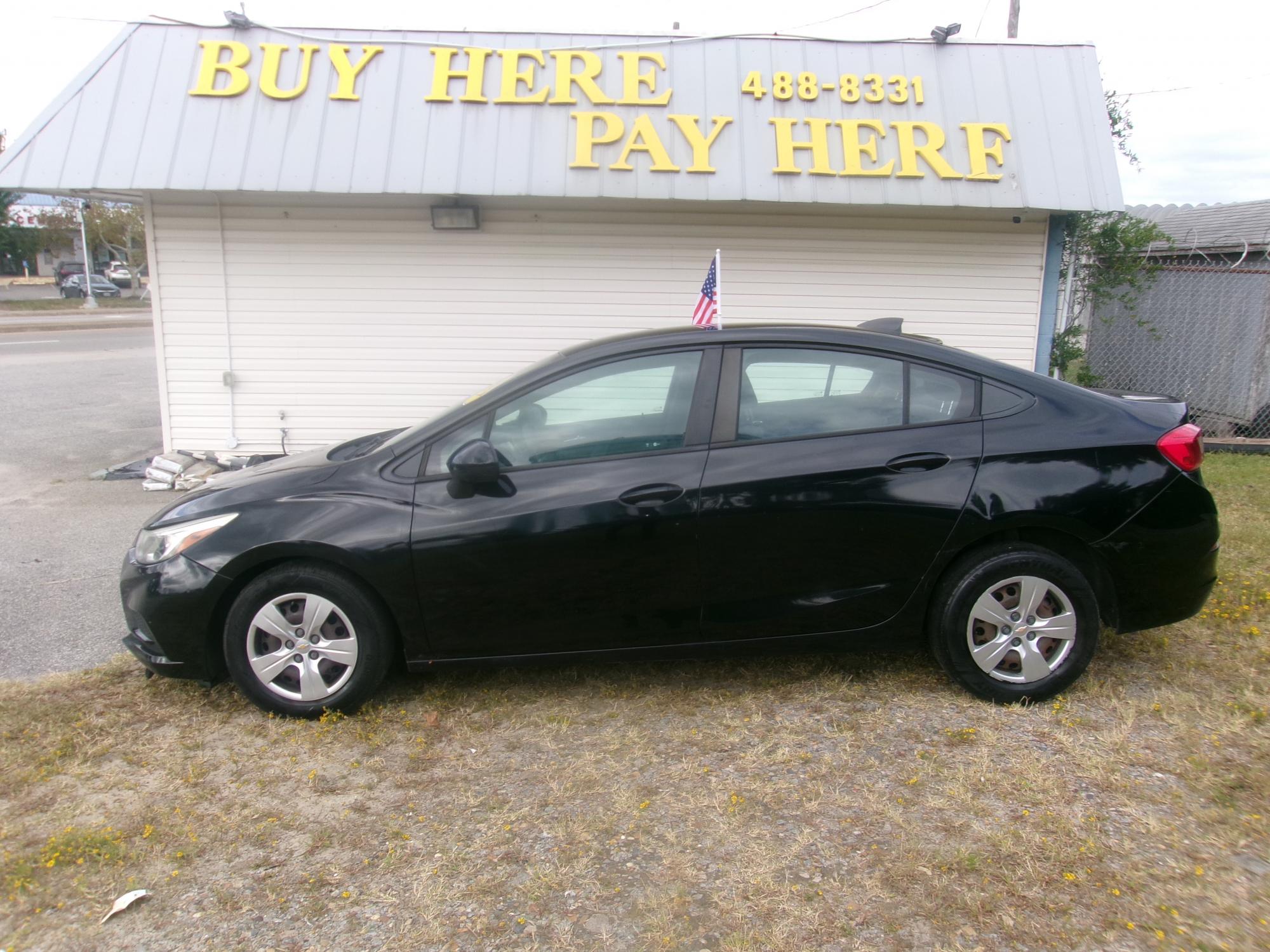 photo of 2017 Chevrolet Cruze LS Auto