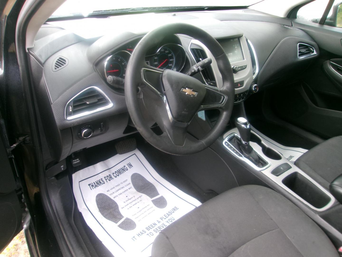 2017 Black Chevrolet Cruze LS Auto (1G1BC5SM3H7) with an 1.4L L4 DOHC 16V TURBO engine, 6A transmission, located at 2553 Airline Blvd, Portsmouth, VA, 23701, (757) 488-8331, 36.813889, -76.357597 - Photo#9