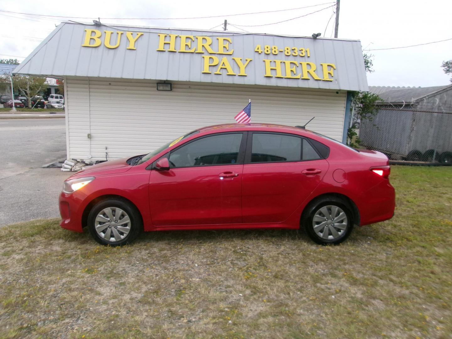 2020 Red Kia Rio LX (3KPA24AD2LE) with an 1.6L L4 DOHC 16V engine, 6A transmission, located at 2553 Airline Blvd, Portsmouth, VA, 23701, (757) 488-8331, 36.813889, -76.357597 - ***VEHICLE TERMS*** Down Payment: $999 Weekly Payment: $120 APR: 23.9% Repayment Terms: 42 Months *** CALL ELIZABETH SMITH - DIRECTOR OF MARKETING @ 757-488-8331 TO SCHEDULE YOUR APPOINTMENT TODAY AND GET PRE-APPROVED RIGHT OVER THE PHONE*** - Photo#0