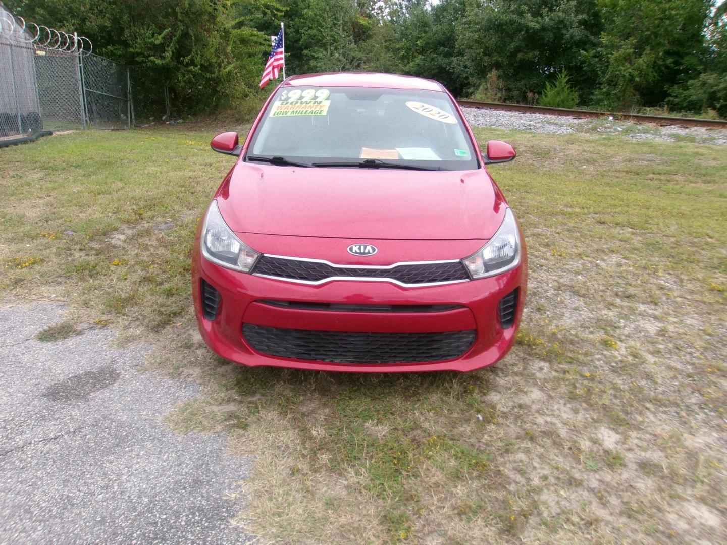 2020 Red Kia Rio LX (3KPA24AD2LE) with an 1.6L L4 DOHC 16V engine, 6A transmission, located at 2553 Airline Blvd, Portsmouth, VA, 23701, (757) 488-8331, 36.813889, -76.357597 - ***VEHICLE TERMS*** Down Payment: $999 Weekly Payment: $120 APR: 23.9% Repayment Terms: 42 Months *** CALL ELIZABETH SMITH - DIRECTOR OF MARKETING @ 757-488-8331 TO SCHEDULE YOUR APPOINTMENT TODAY AND GET PRE-APPROVED RIGHT OVER THE PHONE*** - Photo#3
