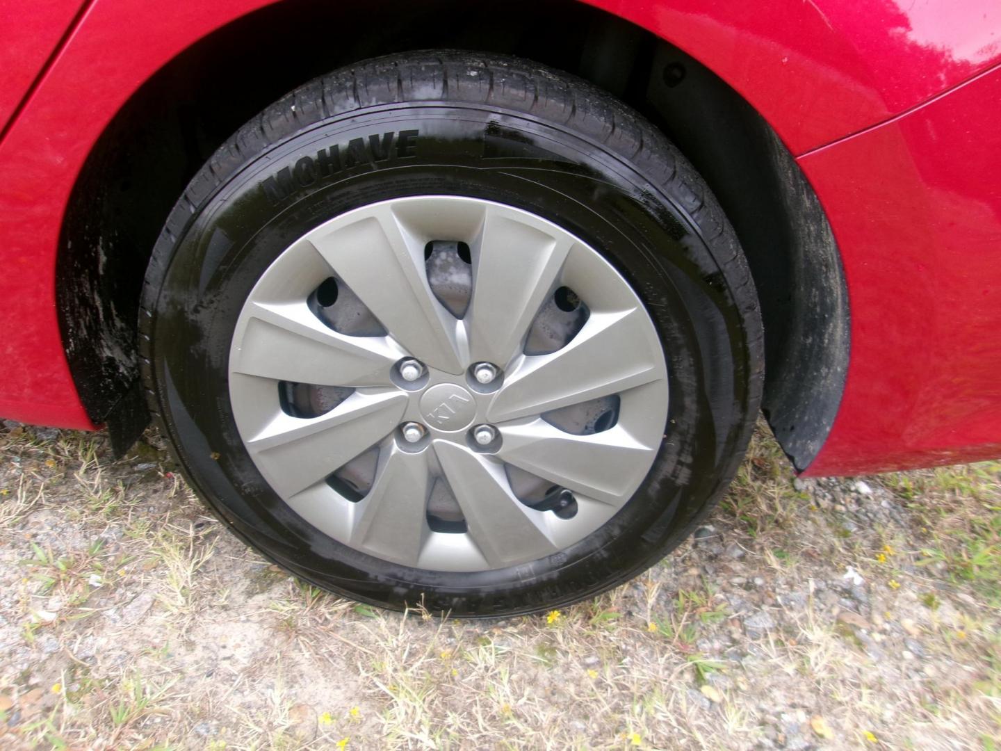 2020 Red Kia Rio LX (3KPA24AD2LE) with an 1.6L L4 DOHC 16V engine, 6A transmission, located at 2553 Airline Blvd, Portsmouth, VA, 23701, (757) 488-8331, 36.813889, -76.357597 - ***VEHICLE TERMS*** Down Payment: $999 Weekly Payment: $120 APR: 23.9% Repayment Terms: 42 Months *** CALL ELIZABETH SMITH - DIRECTOR OF MARKETING @ 757-488-8331 TO SCHEDULE YOUR APPOINTMENT TODAY AND GET PRE-APPROVED RIGHT OVER THE PHONE*** - Photo#9