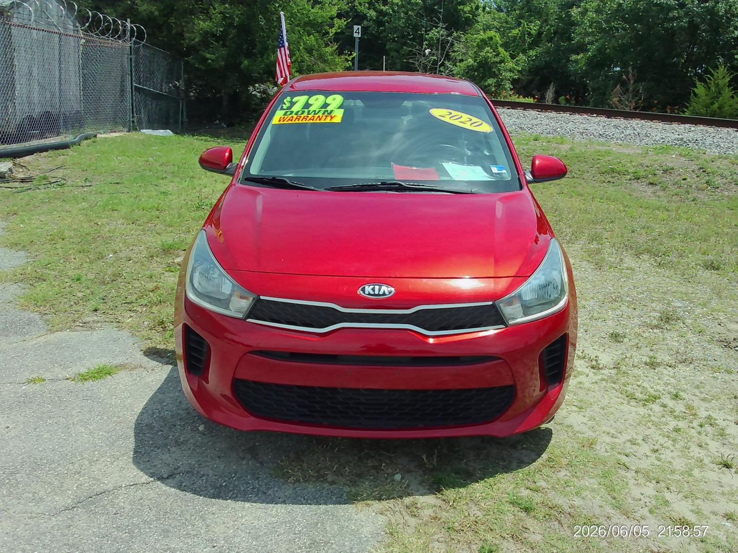 2020 Red Kia Rio LX (3KPA24AD2LE) with an 1.6L L4 DOHC 16V engine, 6A transmission, located at 2553 Airline Blvd, Portsmouth, VA, 23701, (757) 488-8331, 36.813889, -76.357597 - ***VEHICLE TERMS*** Down Payment: $799 Weekly Payment: $115 APR: 23.9% Repayment Terms: 42 Months *** CALL ELIZABETH SMITH - DIRECTOR OF MARKETING @ 757-488-8331 TO SCHEDULE YOUR APPOINTMENT TODAY AND GET PRE-APPROVED RIGHT OVER THE PHONE*** - Photo#2