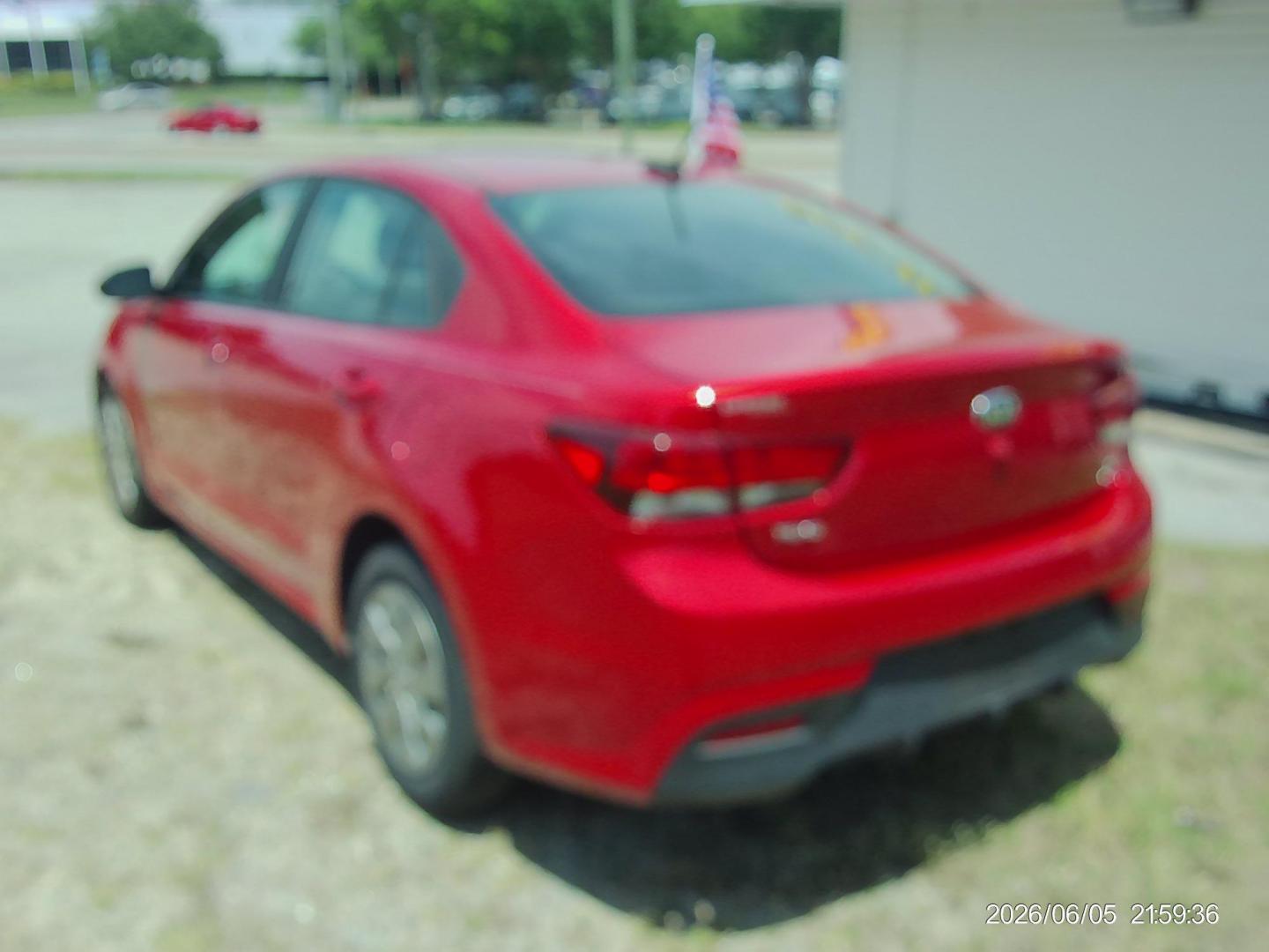 2020 Red Kia Rio LX (3KPA24AD2LE) with an 1.6L L4 DOHC 16V engine, 6A transmission, located at 2553 Airline Blvd, Portsmouth, VA, 23701, (757) 488-8331, 36.813889, -76.357597 - ***VEHICLE TERMS*** Down Payment: $799 Weekly Payment: $115 APR: 23.9% Repayment Terms: 42 Months *** CALL ELIZABETH SMITH - DIRECTOR OF MARKETING @ 757-488-8331 TO SCHEDULE YOUR APPOINTMENT TODAY AND GET PRE-APPROVED RIGHT OVER THE PHONE*** - Photo#7