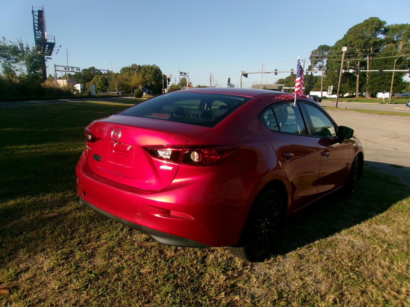 2017 Red Mazda MAZDA3 i Sport AT 4-Door (3MZBN1U77HM) with an 2.0L L4 DOHC 16V engine, 6A transmission, located at 2553 Airline Blvd, Portsmouth, VA, 23701, (757) 488-8331, 36.813889, -76.357597 - ***VEHICLE TERMS*** Down Payment: $899 Weekly Payment: $115 APR: 23.9% Repayment Terms: 42 Months *** CALL ELIZABETH SMITH - DIRECTOR OF MARKETING @ 757-488-8331 TO SCHEDULE YOUR APPOINTMENT TODAY AND GET PRE-APPROVED RIGHT OVER THE PHONE*** - Photo#5