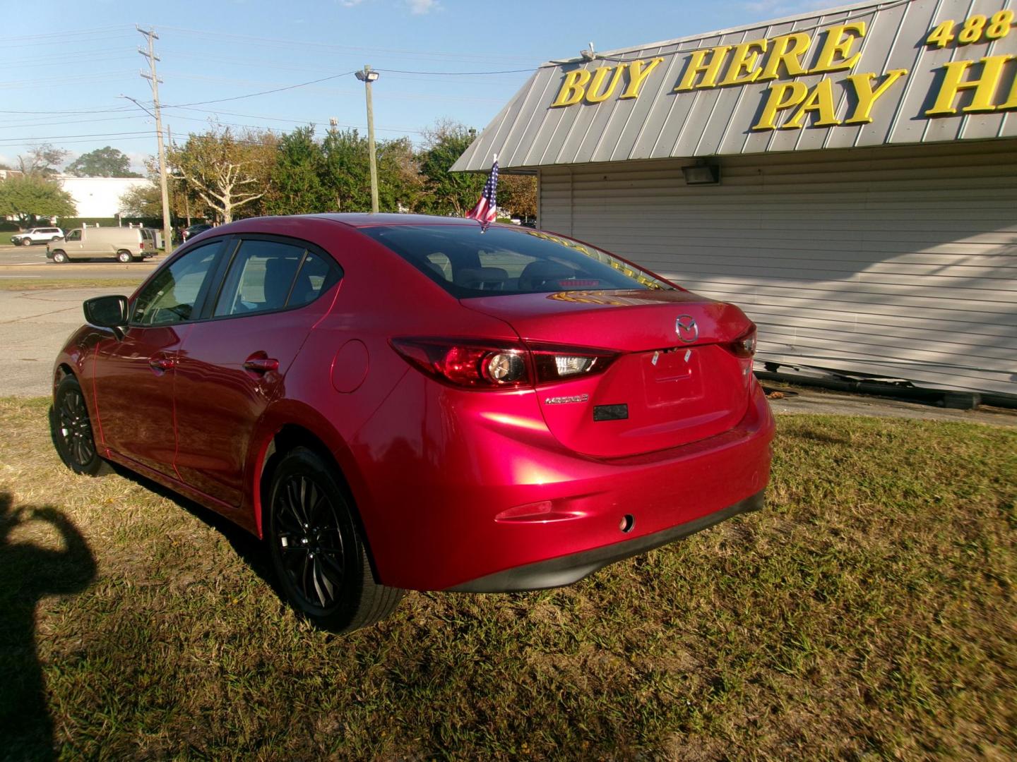 2017 Red Mazda MAZDA3 i Sport AT 4-Door (3MZBN1U77HM) with an 2.0L L4 DOHC 16V engine, 6A transmission, located at 2553 Airline Blvd, Portsmouth, VA, 23701, (757) 488-8331, 36.813889, -76.357597 - ***VEHICLE TERMS*** Down Payment: $899 Weekly Payment: $115 APR: 23.9% Repayment Terms: 42 Months *** CALL ELIZABETH SMITH - DIRECTOR OF MARKETING @ 757-488-8331 TO SCHEDULE YOUR APPOINTMENT TODAY AND GET PRE-APPROVED RIGHT OVER THE PHONE*** - Photo#7
