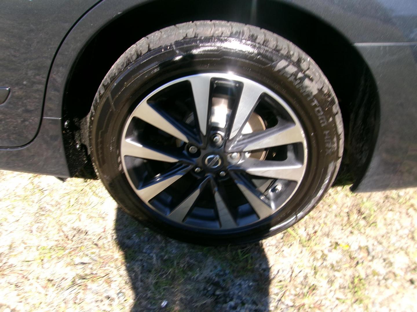 2016 Blue Nissan Altima 2.5 SL (1N4AL3AP7GC) with an 2.5L L4 DOHC 16V engine, CVT transmission, located at 2553 Airline Blvd, Portsmouth, VA, 23701, (757) 488-8331, 36.813889, -76.357597 - ***VEHICLE TERMS*** Down Payment: $699 Weekly Payment: $110 APR: 23.9% Repayment Terms: 42 Months *** CALL ELIZABETH SMITH - DIRECTOR OF MARKETING @ 757-488-8331 TO SCHEDULE YOUR APPOINTMENT TODAY AND GET PRE-APPROVED RIGHT OVER THE PHONE*** - Photo#8