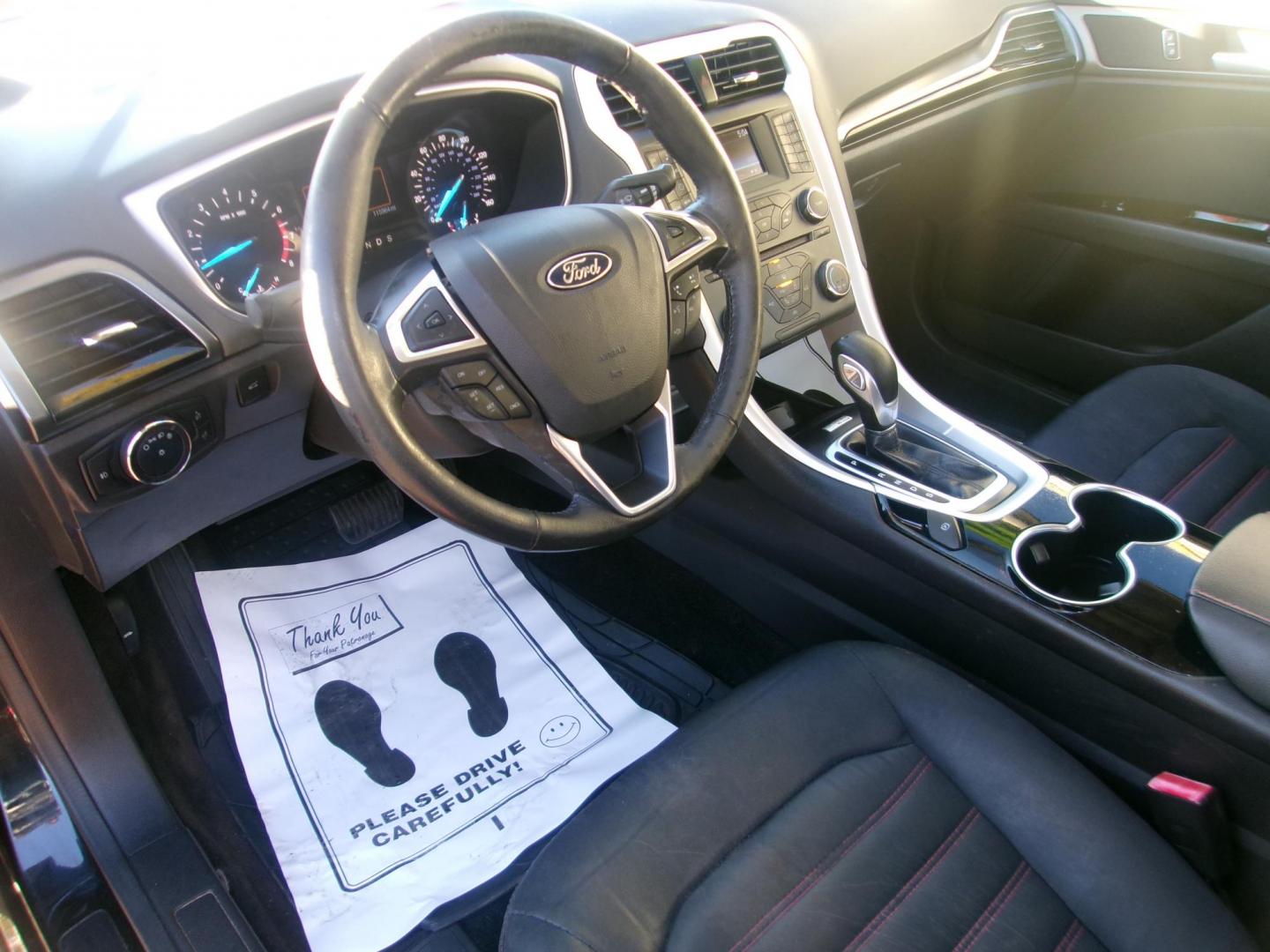 2015 Black Ford Fusion SE (3FA6P0H71FR) with an 2.5L L4 DOHC 16V engine, located at 2553 Airline Blvd, Portsmouth, VA, 23701, (757) 488-8331, 36.813889, -76.357597 - ***VEHICLE TERMS*** Down Payment: $799 Weekly Payment: $110 APR: 23.9% Repayment Terms: 42 Months *** CALL ELIZABETH SMITH - DIRECTOR OF MARKETING @ 757-488-8331 TO SCHEDULE YOUR APPOINTMENT TODAY AND GET PRE-APPROVED RIGHT OVER THE PHONE*** - Photo#9