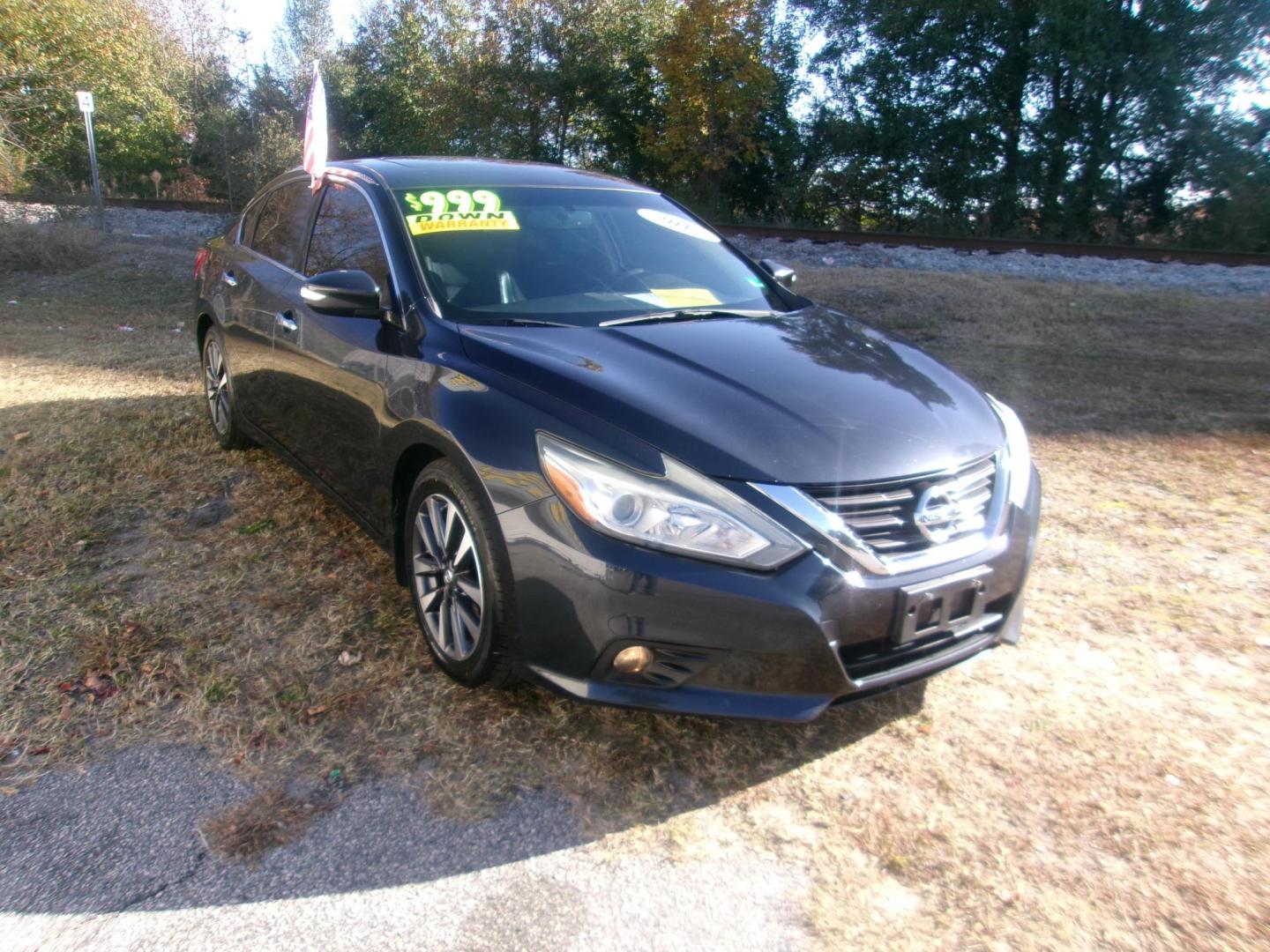 2016 Blue Nissan Altima 2.5 SL (1N4AL3AP3GC) with an 2.5L L4 DOHC 16V engine, CVT transmission, located at 2553 Airline Blvd, Portsmouth, VA, 23701, (757) 488-8331, 36.813889, -76.357597 - ***VEHICLE TERMS*** Down Payment: $999 Weekly Payment: $1120 APR: 23.9% Repayment Terms: 42 Months *** CALL ELIZABETH SMITH - DIRECTOR OF MARKETING @ 757-488-8331 TO SCHEDULE YOUR APPOINTMENT TODAY AND GET PRE-APPROVED RIGHT OVER THE PHONE*** - Photo#3