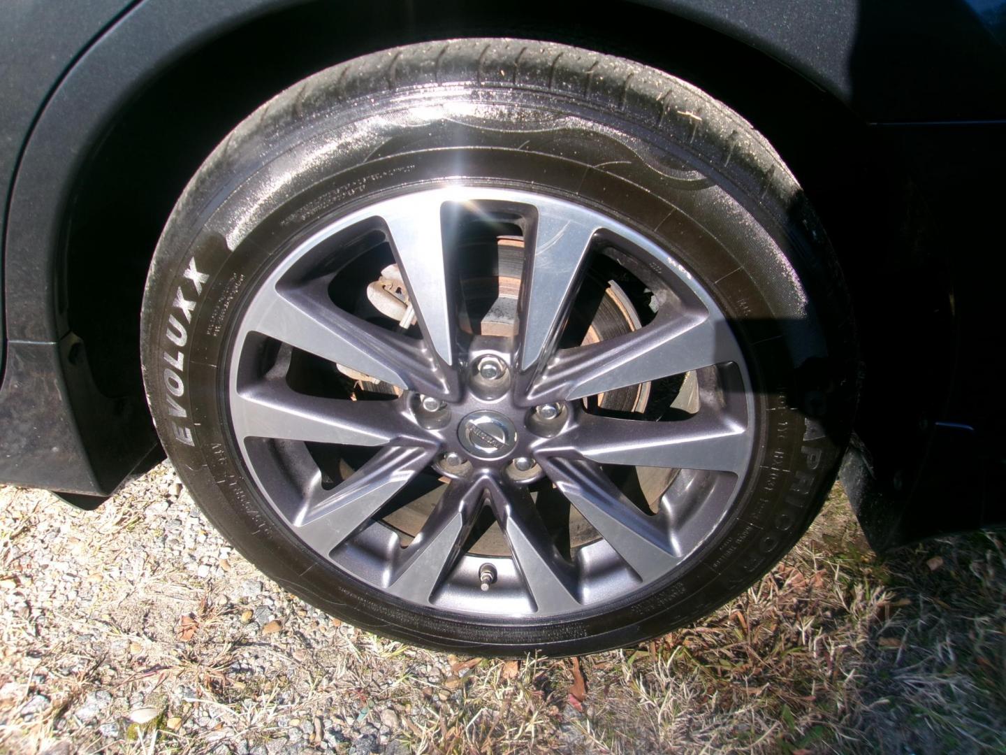 2016 Blue Nissan Altima 2.5 SL (1N4AL3AP3GC) with an 2.5L L4 DOHC 16V engine, CVT transmission, located at 2553 Airline Blvd, Portsmouth, VA, 23701, (757) 488-8331, 36.813889, -76.357597 - ***VEHICLE TERMS*** Down Payment: $999 Weekly Payment: $1120 APR: 23.9% Repayment Terms: 42 Months *** CALL ELIZABETH SMITH - DIRECTOR OF MARKETING @ 757-488-8331 TO SCHEDULE YOUR APPOINTMENT TODAY AND GET PRE-APPROVED RIGHT OVER THE PHONE*** - Photo#8