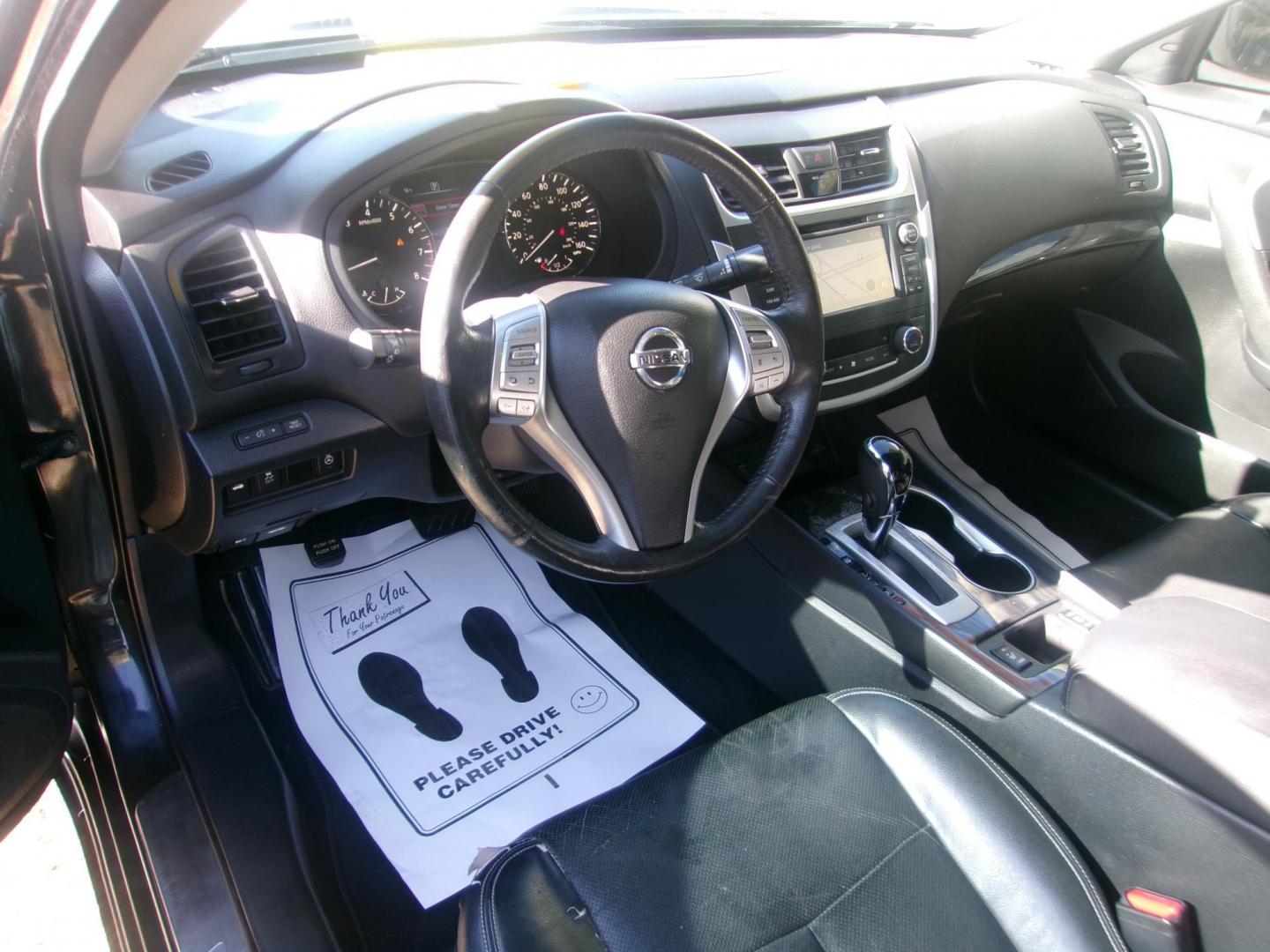 2016 Blue Nissan Altima 2.5 SL (1N4AL3AP3GC) with an 2.5L L4 DOHC 16V engine, CVT transmission, located at 2553 Airline Blvd, Portsmouth, VA, 23701, (757) 488-8331, 36.813889, -76.357597 - ***VEHICLE TERMS*** Down Payment: $999 Weekly Payment: $1120 APR: 23.9% Repayment Terms: 42 Months *** CALL ELIZABETH SMITH - DIRECTOR OF MARKETING @ 757-488-8331 TO SCHEDULE YOUR APPOINTMENT TODAY AND GET PRE-APPROVED RIGHT OVER THE PHONE*** - Photo#9