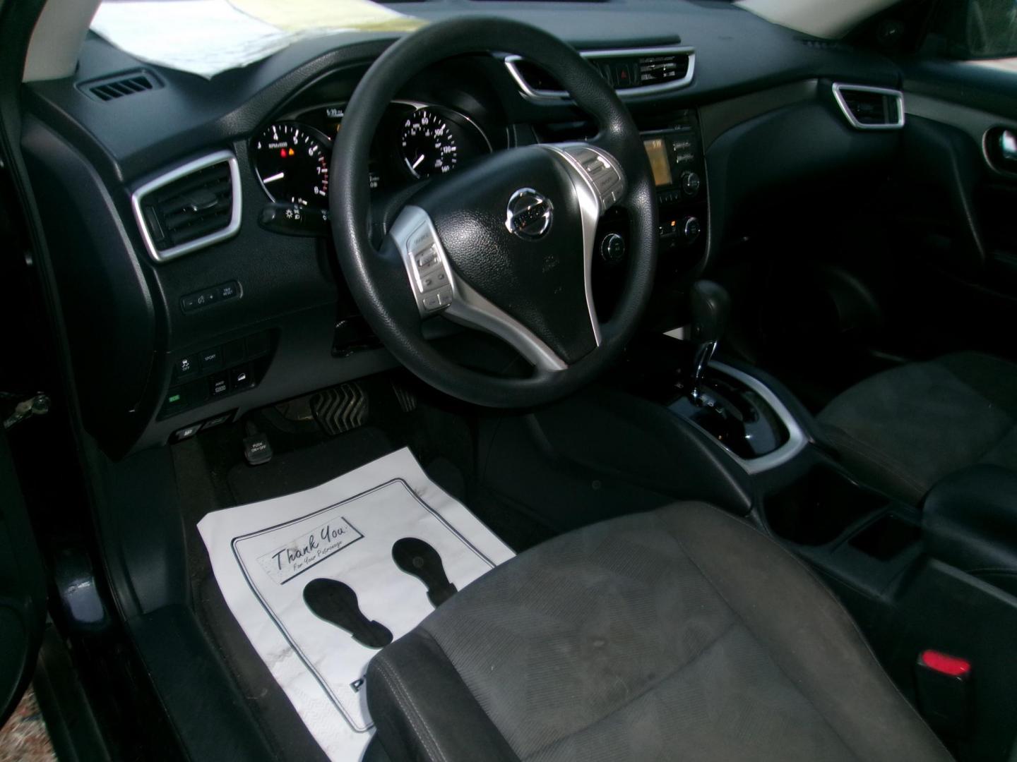 2016 Black Nissan Rogue SV AWD (KNMAT2MV8GP) with an 2.5L L4 DOHC 16V engine, CVT transmission, located at 2553 Airline Blvd, Portsmouth, VA, 23701, (757) 488-8331, 36.813889, -76.357597 - ***VEHICLE TERMS*** Down Payment: $999 Weekly Payment: $115 APR: 23.9% Repayment Terms: 42 Months *** CALL ELIZABETH SMITH - DIRECTOR OF MARKETING @ 757-488-8331 TO SCHEDULE YOUR APPOINTMENT TODAY AND GET PRE-APPROVED RIGHT OVER THE PHONE*** - Photo#9