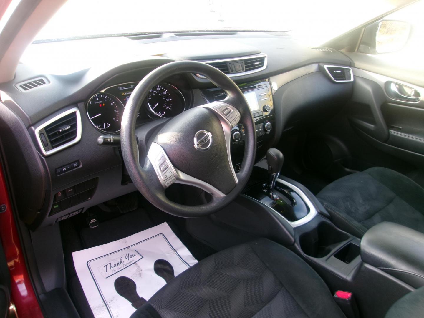 2016 Red Nissan Rogue S 2WD (5N1AT2MT7GC) with an 2.5L L4 DOHC 16V engine, CVT transmission, located at 2553 Airline Blvd, Portsmouth, VA, 23701, (757) 488-8331, 36.813889, -76.357597 - Photo#9