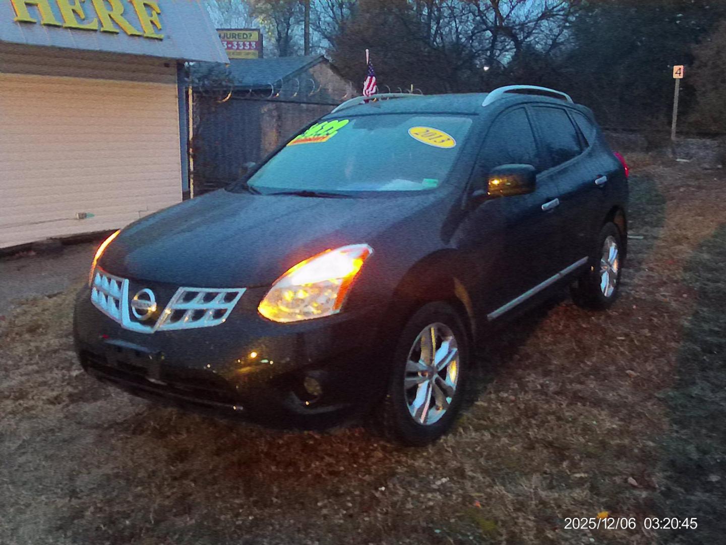 2013 Black Nissan Rogue S AWD (JN8AS5MV4DW) with an 2.5L L4 DOHC 16V engine, Continuously Variable Transmission transmission, located at 2553 Airline Blvd, Portsmouth, VA, 23701, (757) 488-8331, 36.813889, -76.357597 - Photo#1