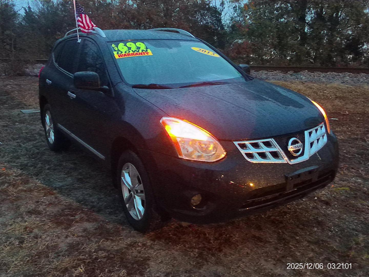 2013 Black Nissan Rogue S AWD (JN8AS5MV4DW) with an 2.5L L4 DOHC 16V engine, Continuously Variable Transmission transmission, located at 2553 Airline Blvd, Portsmouth, VA, 23701, (757) 488-8331, 36.813889, -76.357597 - Photo#3