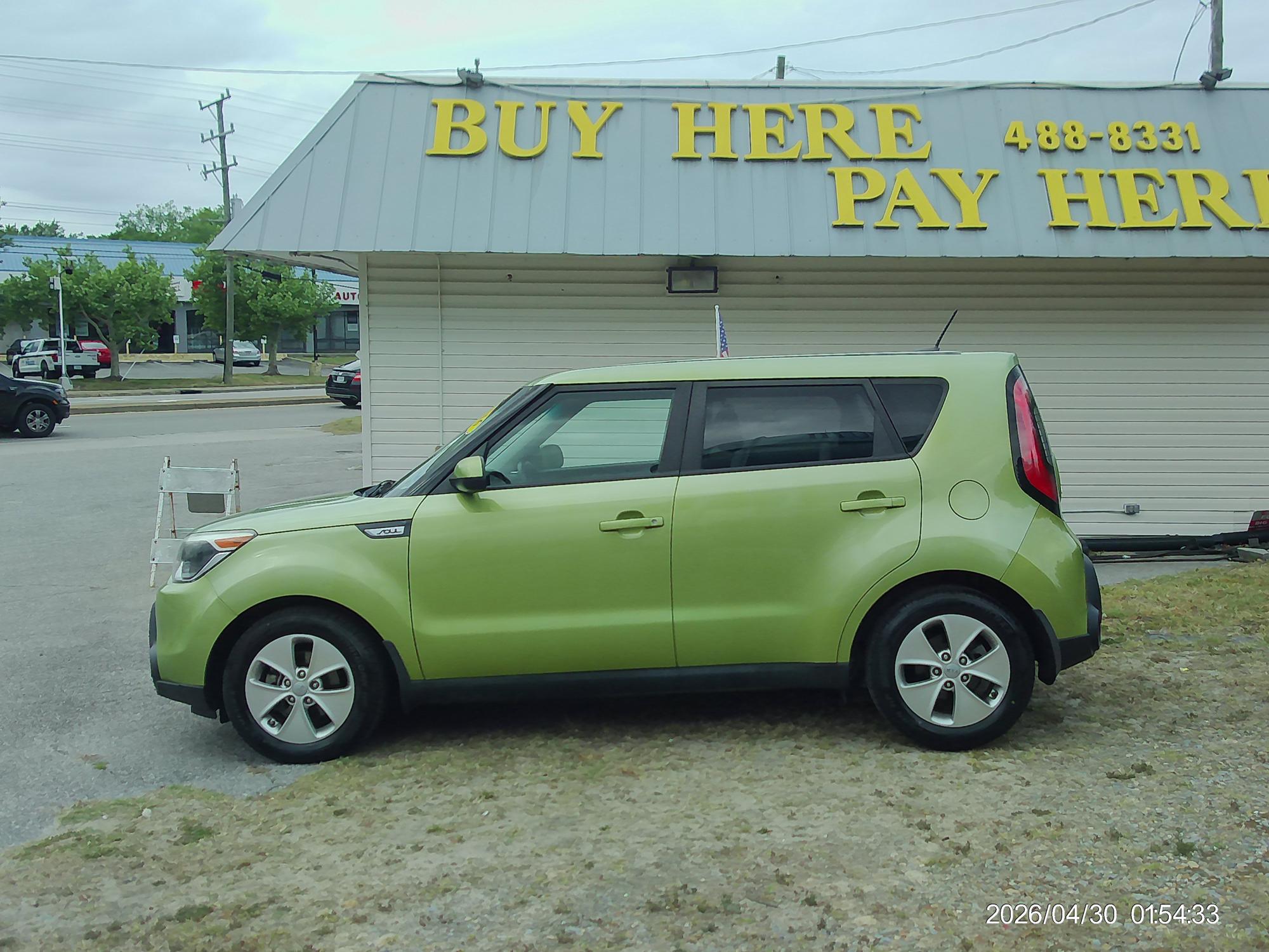 photo of 2016 Kia Soul Base 6A