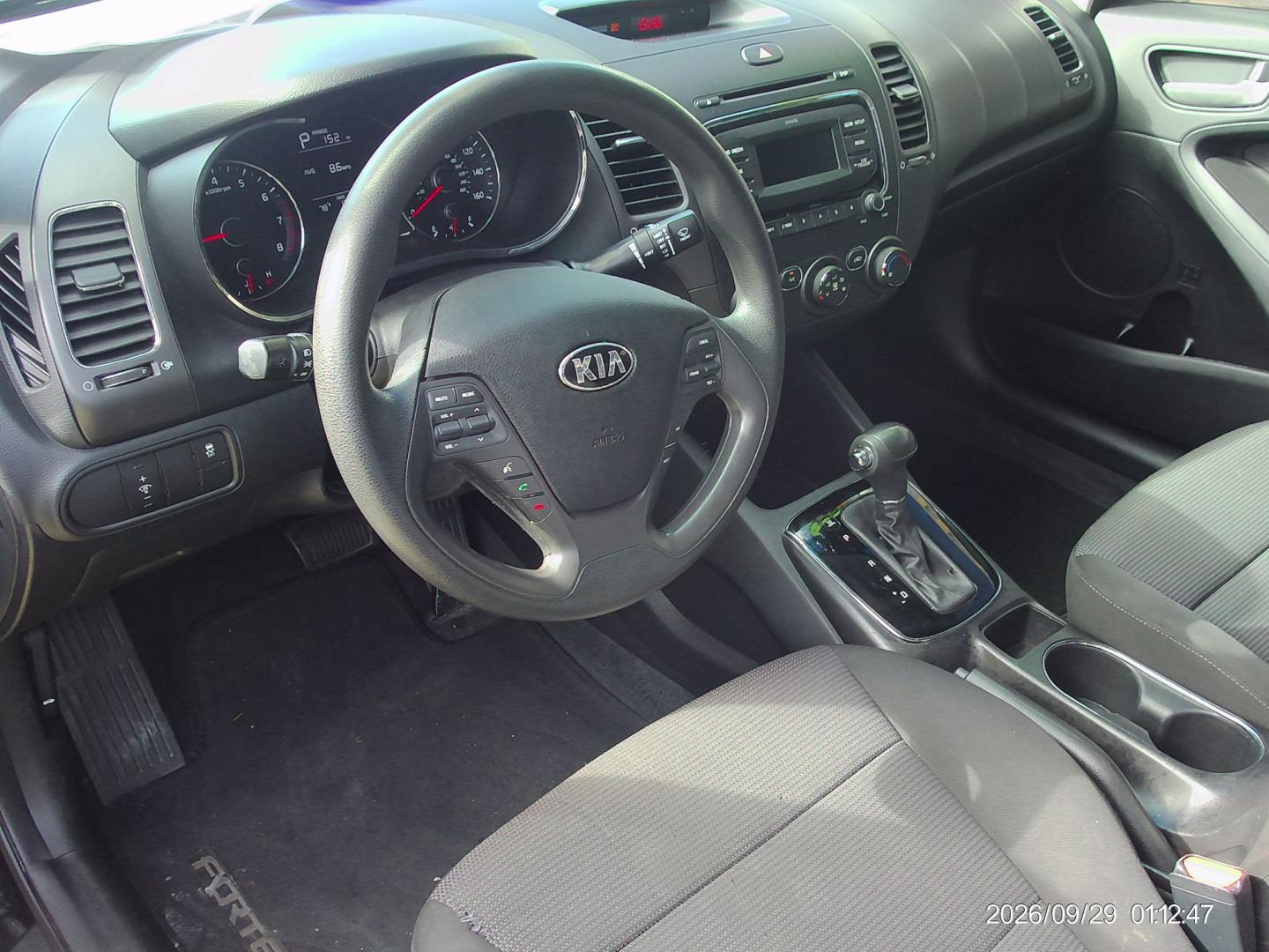 2018 Black Kia Forte LX 6M (3KPFK4A74JE) with an 2.0L L4 DOHC 16V engine, 6M transmission, located at 2553 Airline Blvd, Portsmouth, VA, 23701, (757) 488-8331, 36.813889, -76.357597- Photo#9