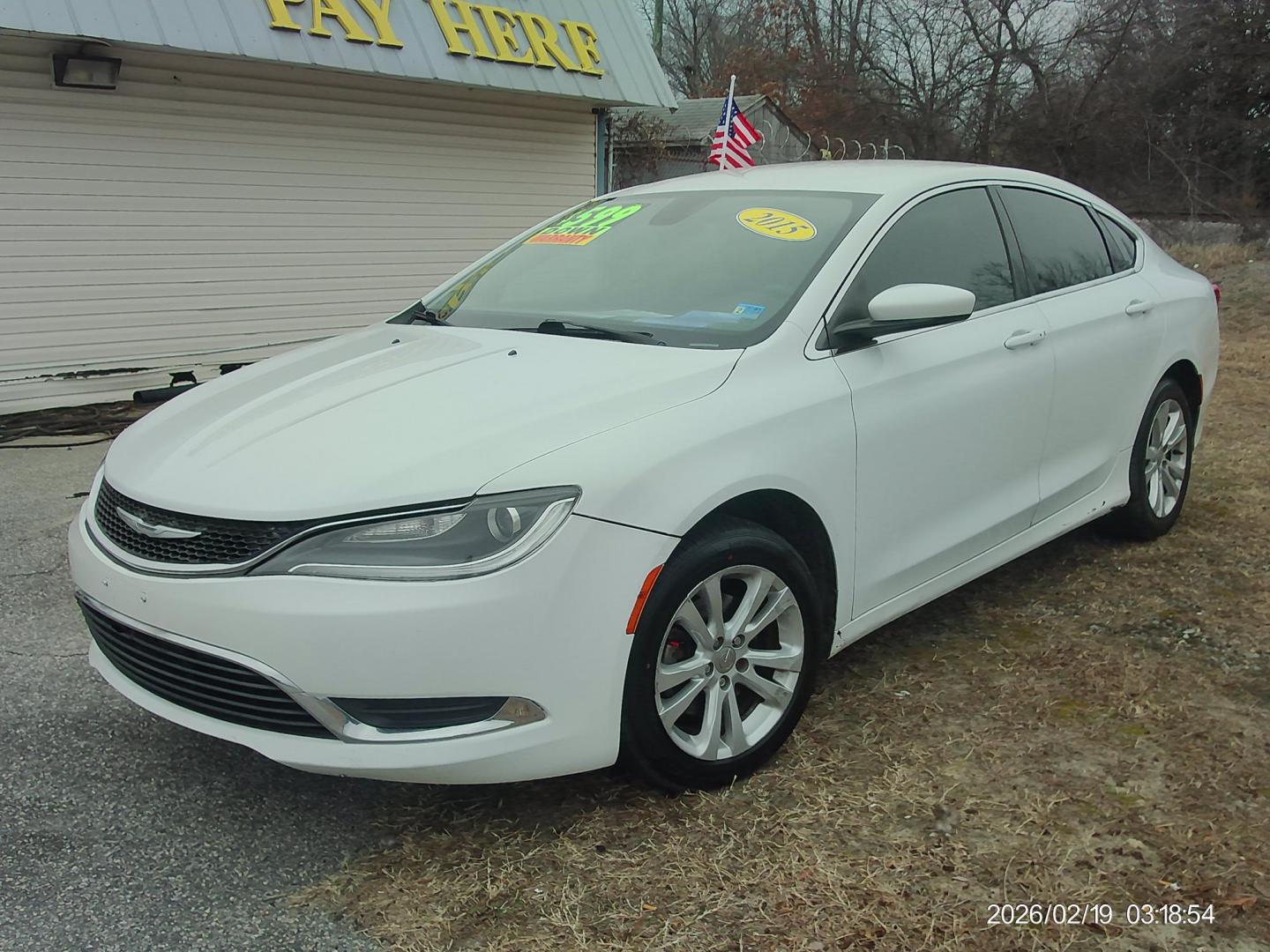 2015 White Chrysler 200 Limited (1C3CCCAB2FN) with an 2.4L L4 DOHC 16V engine, 9-Speed Automatic transmission, located at 2553 Airline Blvd, Portsmouth, VA, 23701, (757) 488-8331, 36.813889, -76.357597 - ***VEHICLE TERMS*** Down Payment: $599 Weekly Payment: $100 APR: 23.9% Repayment Terms: 42 Months *** CALL ELIZABETH SMITH - DIRECTOR OF MARKETING @ 757-488-8331 TO SCHEDULE YOUR APPOINTMENT TODAY AND GET PRE-APPROVED RIGHT OVER THE PHONE*** - Photo#1