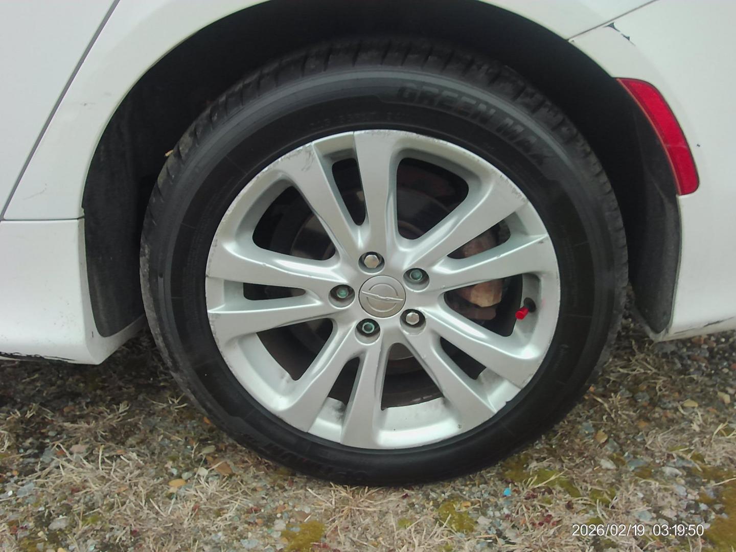 2015 White Chrysler 200 Limited (1C3CCCAB2FN) with an 2.4L L4 DOHC 16V engine, 9-Speed Automatic transmission, located at 2553 Airline Blvd, Portsmouth, VA, 23701, (757) 488-8331, 36.813889, -76.357597 - ***VEHICLE TERMS*** Down Payment: $599 Weekly Payment: $100 APR: 23.9% Repayment Terms: 42 Months *** CALL ELIZABETH SMITH - DIRECTOR OF MARKETING @ 757-488-8331 TO SCHEDULE YOUR APPOINTMENT TODAY AND GET PRE-APPROVED RIGHT OVER THE PHONE*** - Photo#8