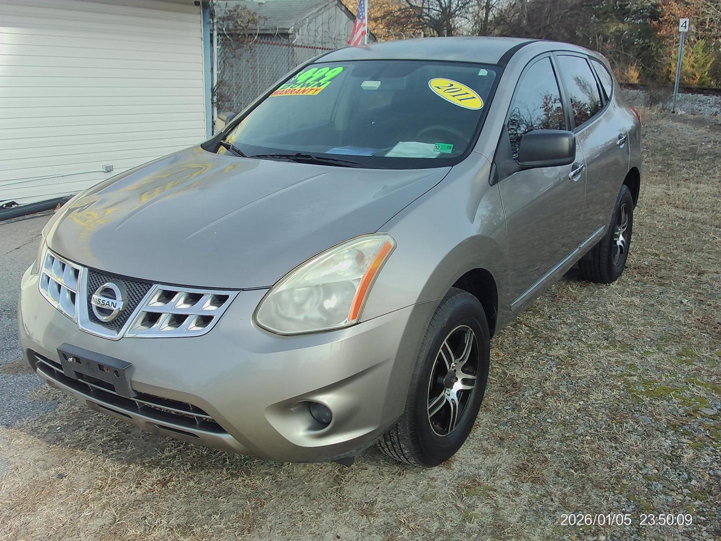 2011 Tan Nissan Rogue S 2WD (JN8AS5MT5BW) with an 2.5L L4 DOHC 16V engine, CVT transmission, located at 2553 Airline Blvd, Portsmouth, VA, 23701, (757) 488-8331, 36.813889, -76.357597 - ***VEHICLE TERMS*** Down Payment: $499 Weekly Payment: $90 APR: 23.9% Repayment Terms: 42 Months *** CALL ELIZABETH SMITH - DIRECTOR OF MARKETING @ 757-488-8331 TO SCHEDULE YOUR APPOINTMENT TODAY AND GET PRE-APPROVED RIGHT OVER THE PHONE*** - Photo#1