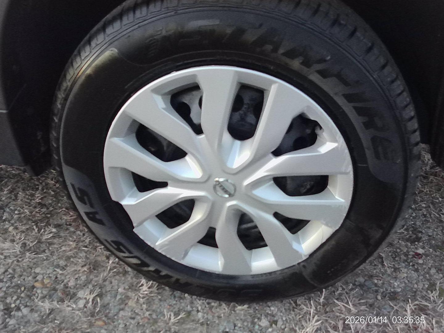 2016 White Nissan Rogue S AWD (5N1AT2MV9GC) with an 2.5L L4 DOHC 16V engine, CVT transmission, located at 2553 Airline Blvd, Portsmouth, VA, 23701, (757) 488-8331, 36.813889, -76.357597 - ***VEHICLE TERMS*** Down Payment: $999 Weekly Payment: $110 APR: 23.9% Repayment Terms: 42 Months *** CALL ELIZABETH SMITH - DIRECTOR OF MARKETING @ 757-488-8331 TO SCHEDULE YOUR APPOINTMENT TODAY AND GET PRE-APPROVED RIGHT OVER THE PHONE*** - Photo#7