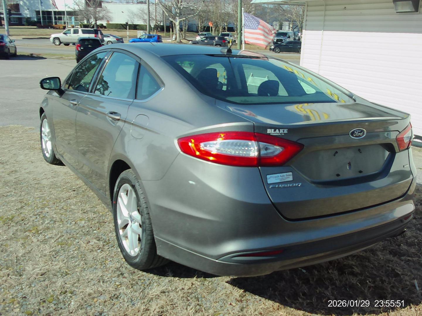 2014 Gray Ford Fusion SE (3FA6P0H74ER) with an 2.5L L4 DOHC 16V engine, located at 2553 Airline Blvd, Portsmouth, VA, 23701, (757) 488-8331, 36.813889, -76.357597 - Photo#7