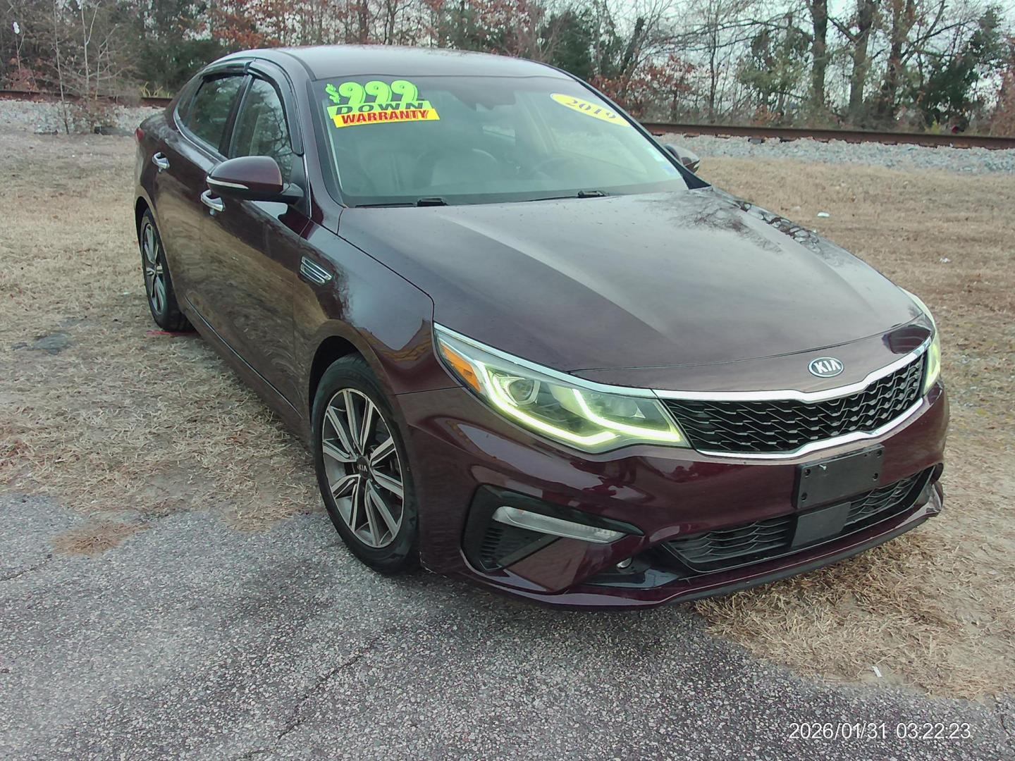 2019 Burgundy Kia Optima EX (5XXGU4L18KG) with an 1.6L L4 DOHC 16V engine, 6A transmission, located at 2553 Airline Blvd, Portsmouth, VA, 23701, (757) 488-8331, 36.813889, -76.357597 - ***VEHICLE TERMS*** Down Payment: $999 Weekly Payment: $120 APR: 23.9% Repayment Terms: 42 Months *** CALL ELIZABETH SMITH - DIRECTOR OF MARKETING @ 757-488-8331 TO SCHEDULE YOUR APPOINTMENT TODAY AND GET PRE-APPROVED RIGHT OVER THE PHONE*** - Photo#3