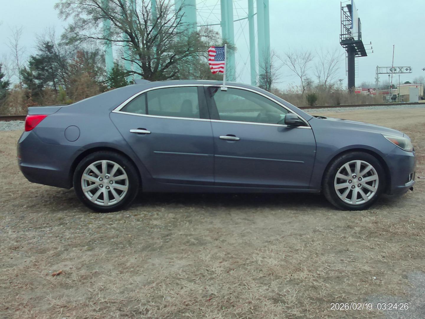 2015 Blue Chevrolet Malibu 1LTZ (1G11F5SLXFF) with an 2.5L L4 DOHC 16V engine, 6-Speed Automatic transmission, located at 2553 Airline Blvd, Portsmouth, VA, 23701, (757) 488-8331, 36.813889, -76.357597 - ***VEHICLE TERMS*** Down Payment: $699 Weekly Payment: $110 APR: 23.9% Repayment Terms: 42 Months *** CALL ELIZABETH SMITH - DIRECTOR OF MARKETING @ 757-488-8331 TO SCHEDULE YOUR APPOINTMENT TODAY AND GET PRE-APPROVED RIGHT OVER THE PHONE*** - Photo#4