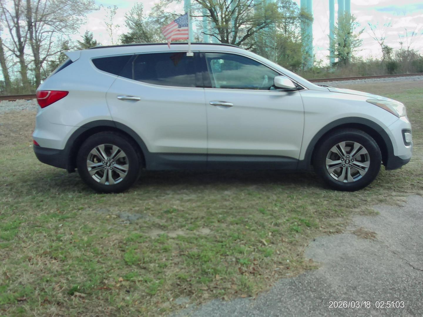 2016 Silver Hyundai Santa Fe Sport 2.4 AWD (5XYZUDLBXGG) with an 2.4L L4 DOHC 16V engine, 6-Speed Automatic transmission, located at 2553 Airline Blvd, Portsmouth, VA, 23701, (757) 488-8331, 36.813889, -76.357597 - ***VEHICLE TERMS*** Down Payment: $999 Weekly Payment: $115 APR: 23.9% Repayment Terms: 42 Months *** CALL ELIZABETH SMITH - DIRECTOR OF MARKETING @ 757-488-8331 TO SCHEDULE YOUR APPOINTMENT TODAY AND GET PRE-APPROVED RIGHT OVER THE PHONE*** - Photo#4